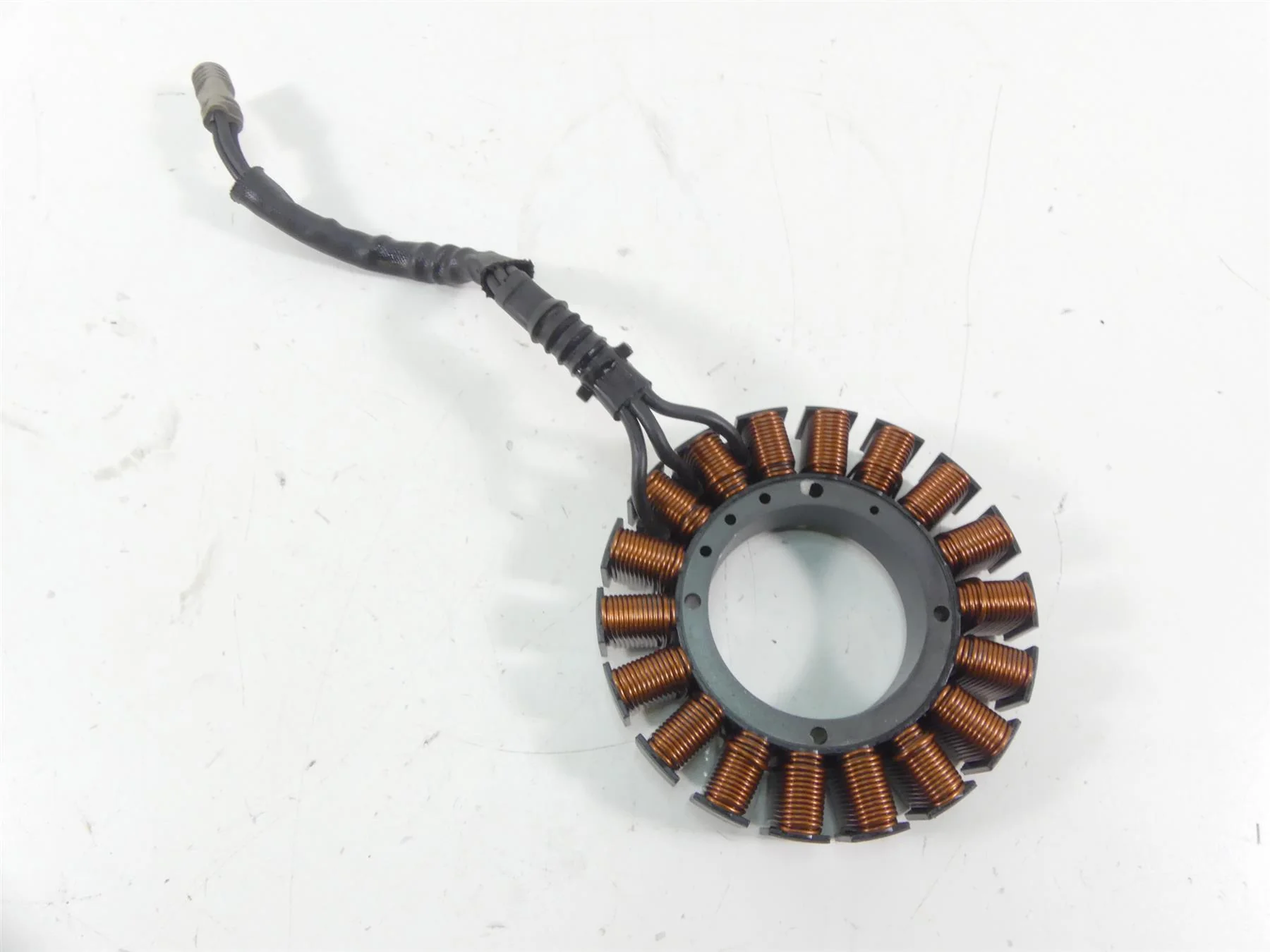 2014 Harley Touring FLHX Street Glide Stator Generator Alternator 50A 29987-06D - Image 2