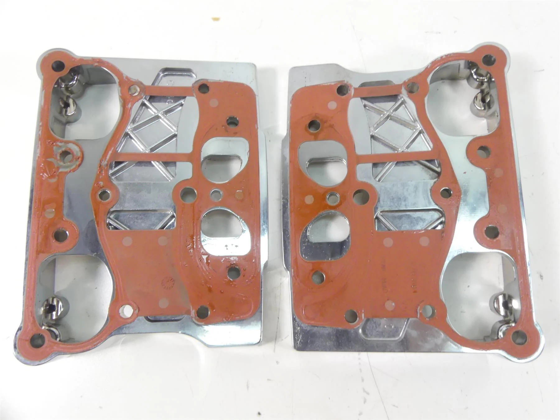 2014 Harley Touring FLHX Street Glide Valve Chrome Rocker Cover Set -9K 17571-99 - Image 7