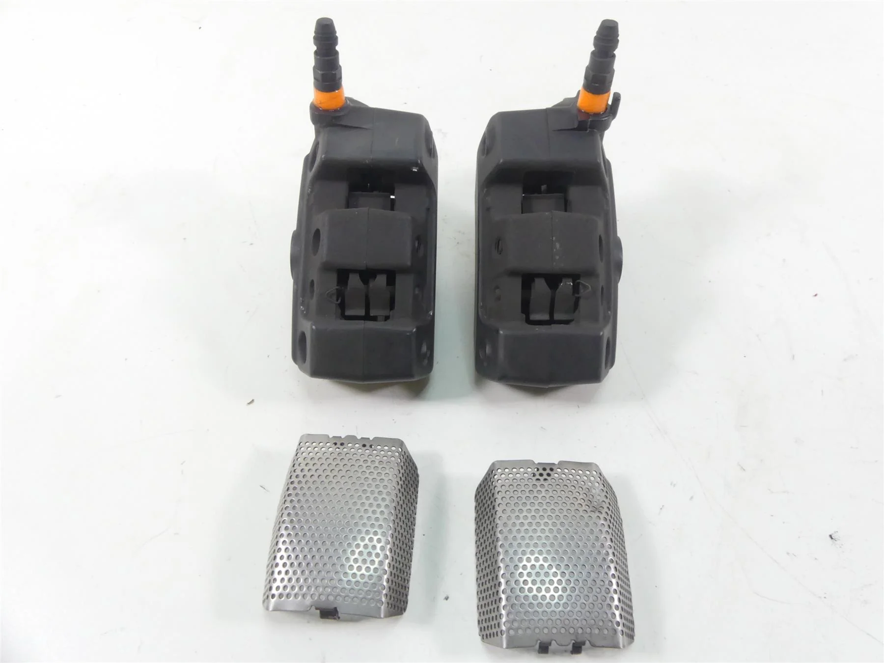 2014 Harley Touring FLHXS Street Glide Sp Front Brake Caliper Set 43027-08 - Image 7