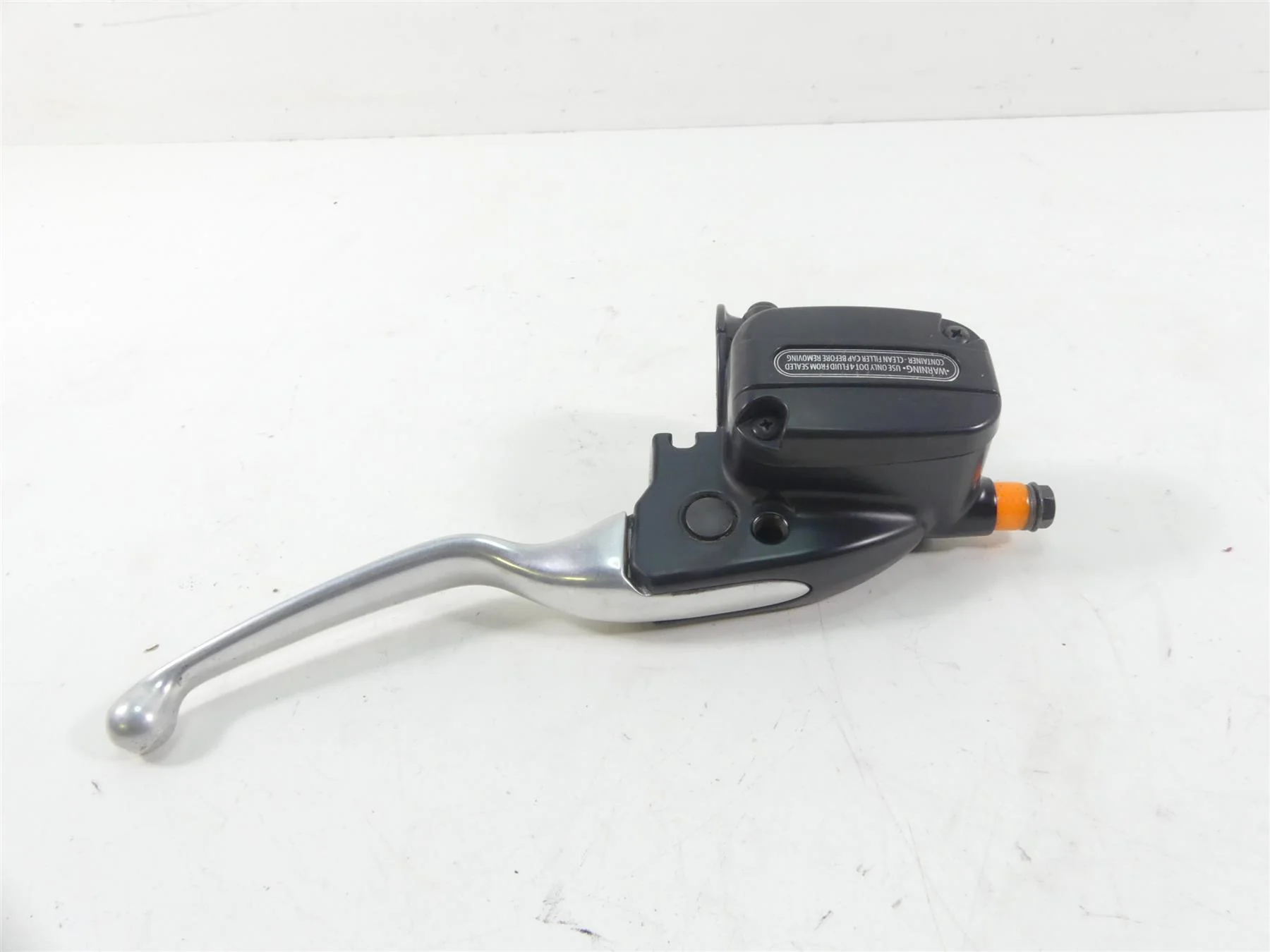 2014 Harley Touring FLHXS Street Glide Sp Front Brake Master Cylinder 44551-08F