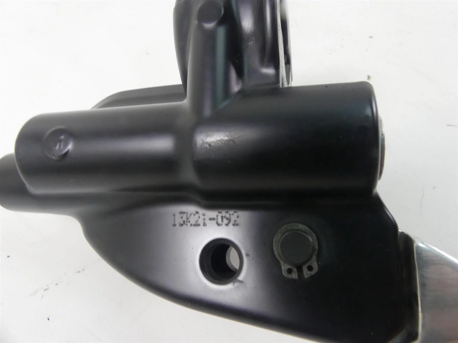 2014 Harley Touring FLHXS Street Glide Sp Front Brake Master Cylinder 44551-08F - Image 10