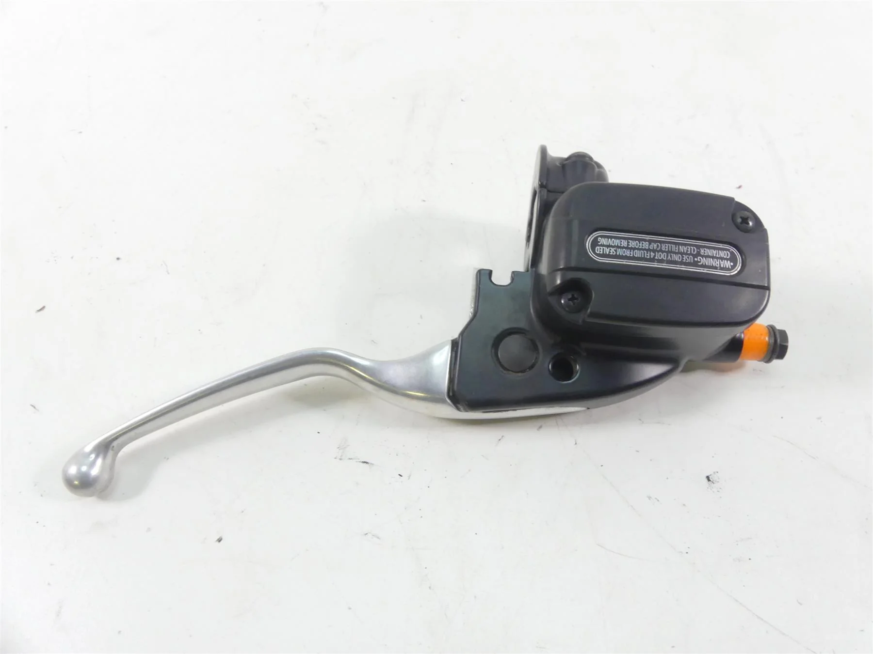 2014 Harley Touring FLHXS Street Glide Sp Front Brake Master Cylinder 44551-08F - Image 5