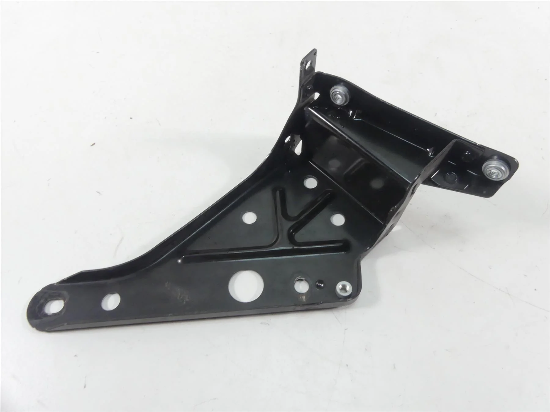 2014 Harley Touring FLHXS Street Glide Sp Front Fairing Bracket Set 57000186 - Image 11