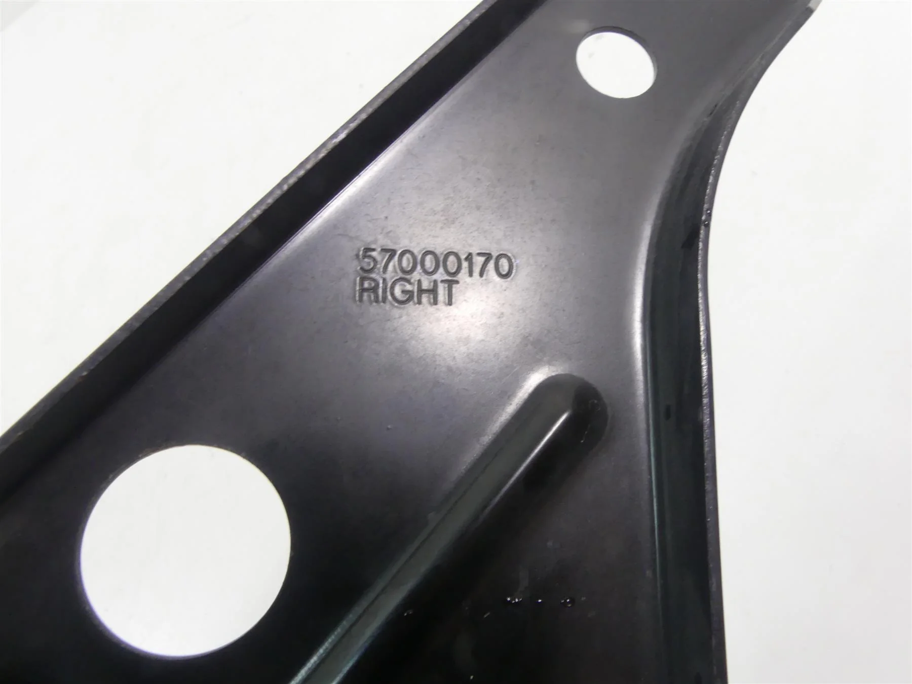 2014 Harley Touring FLHXS Street Glide Sp Front Fairing Bracket Set 57000186 - Image 12