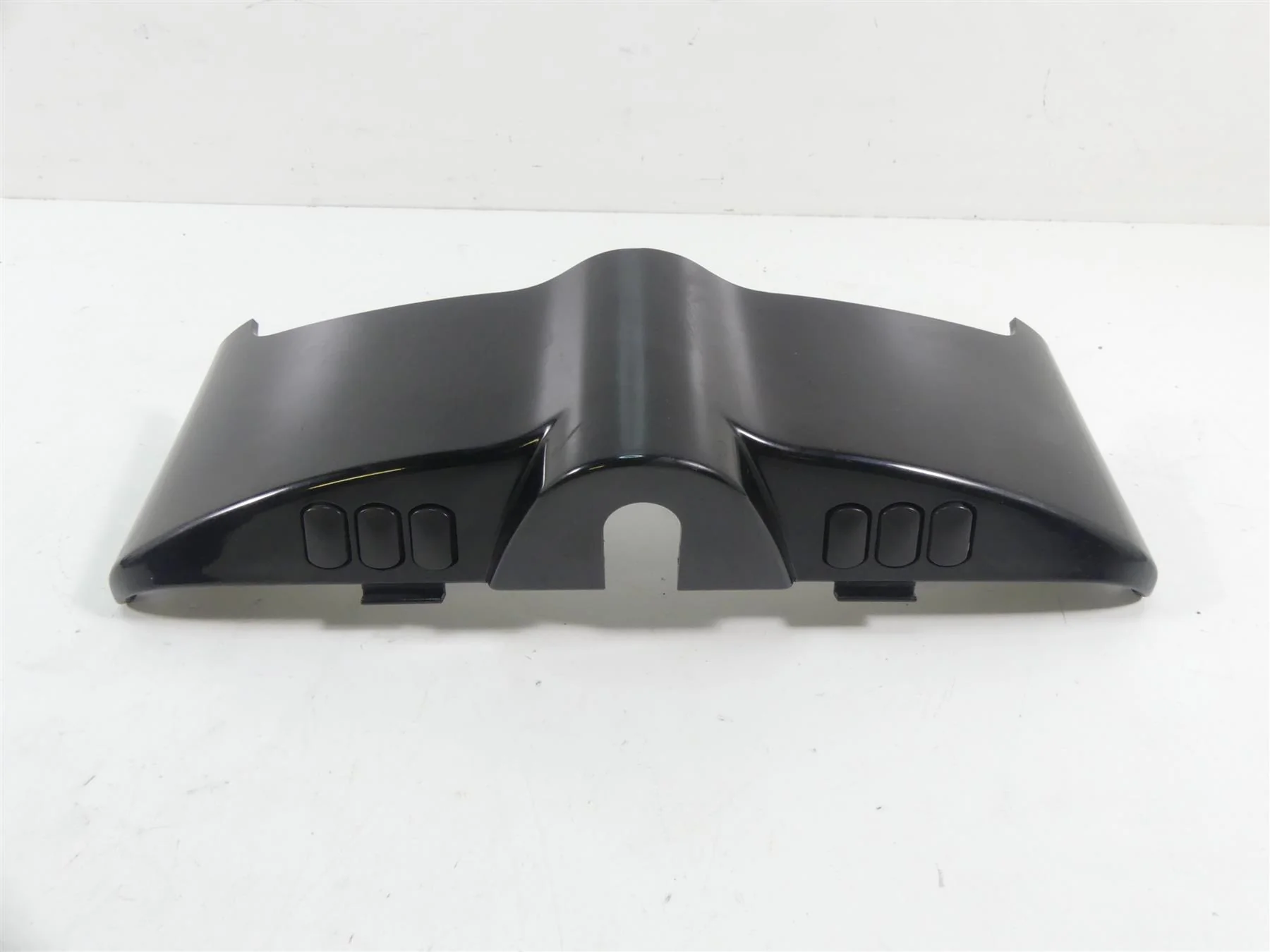 2014 Harley Touring FLHXS Street Glide Sp Ignition Switch Panel Fairing 70900392