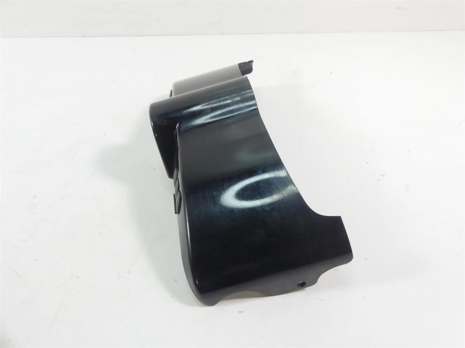 2014 Harley Touring FLHXS Street Glide Sp Ignition Switch Panel Fairing 70900392 - Image 2