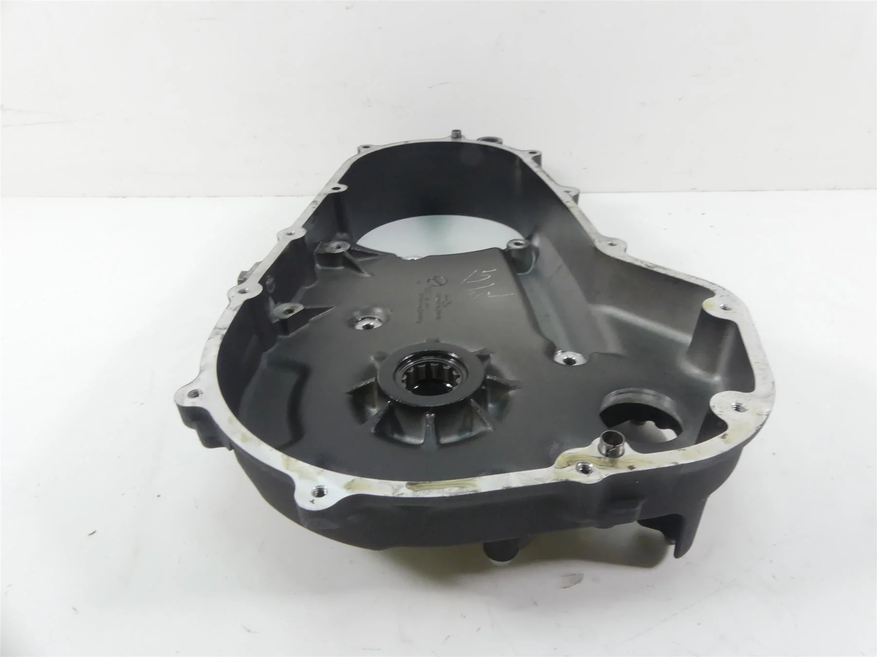 2014 Harley Touring FLHXS Street Glide Sp Inner Primary Drive Cover 60677-07A - Image 4