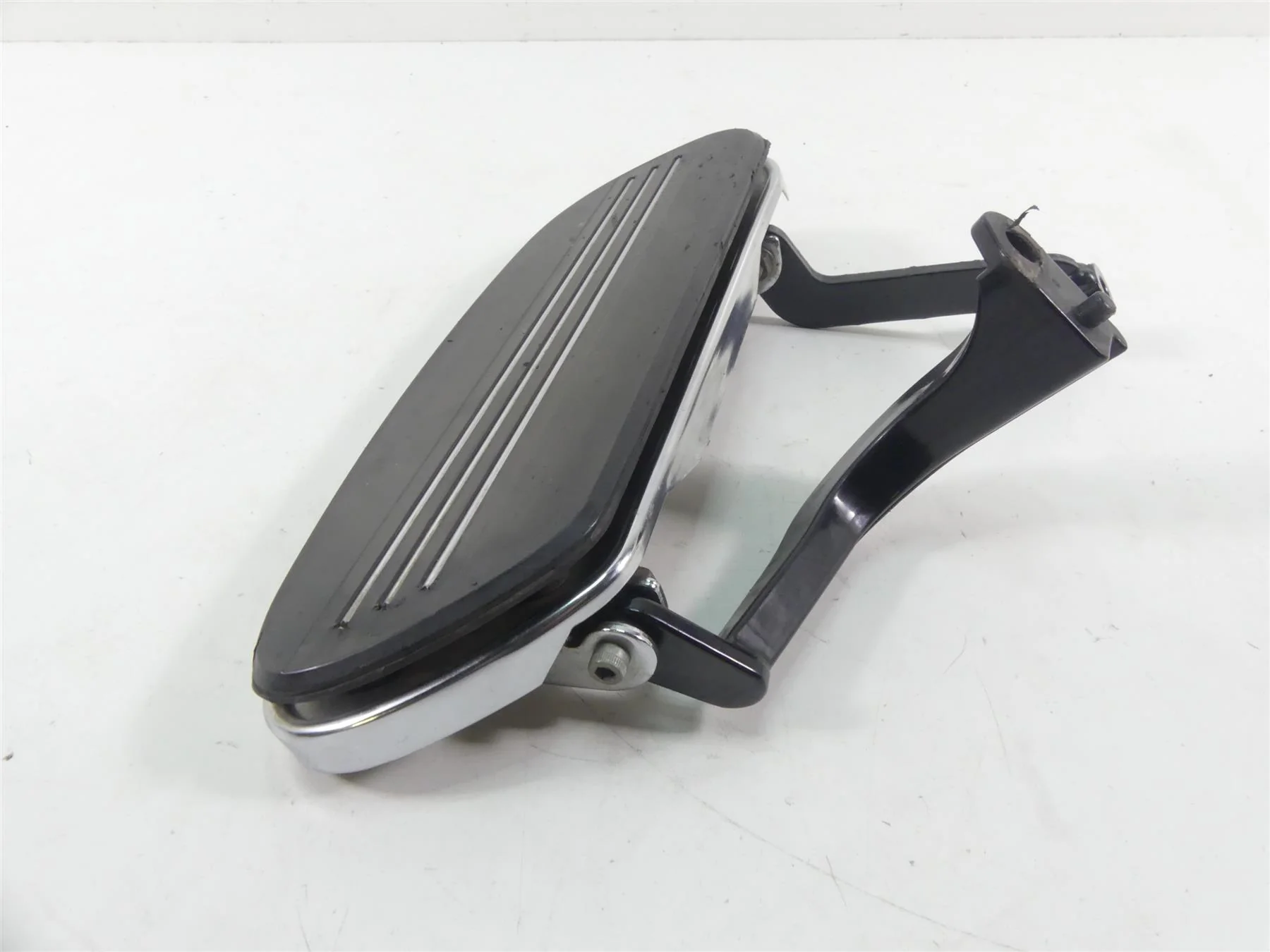 2014 Harley Touring FLHXS Street Glide Sp Left Front Rider Floor Board 50622-09 - Image 4