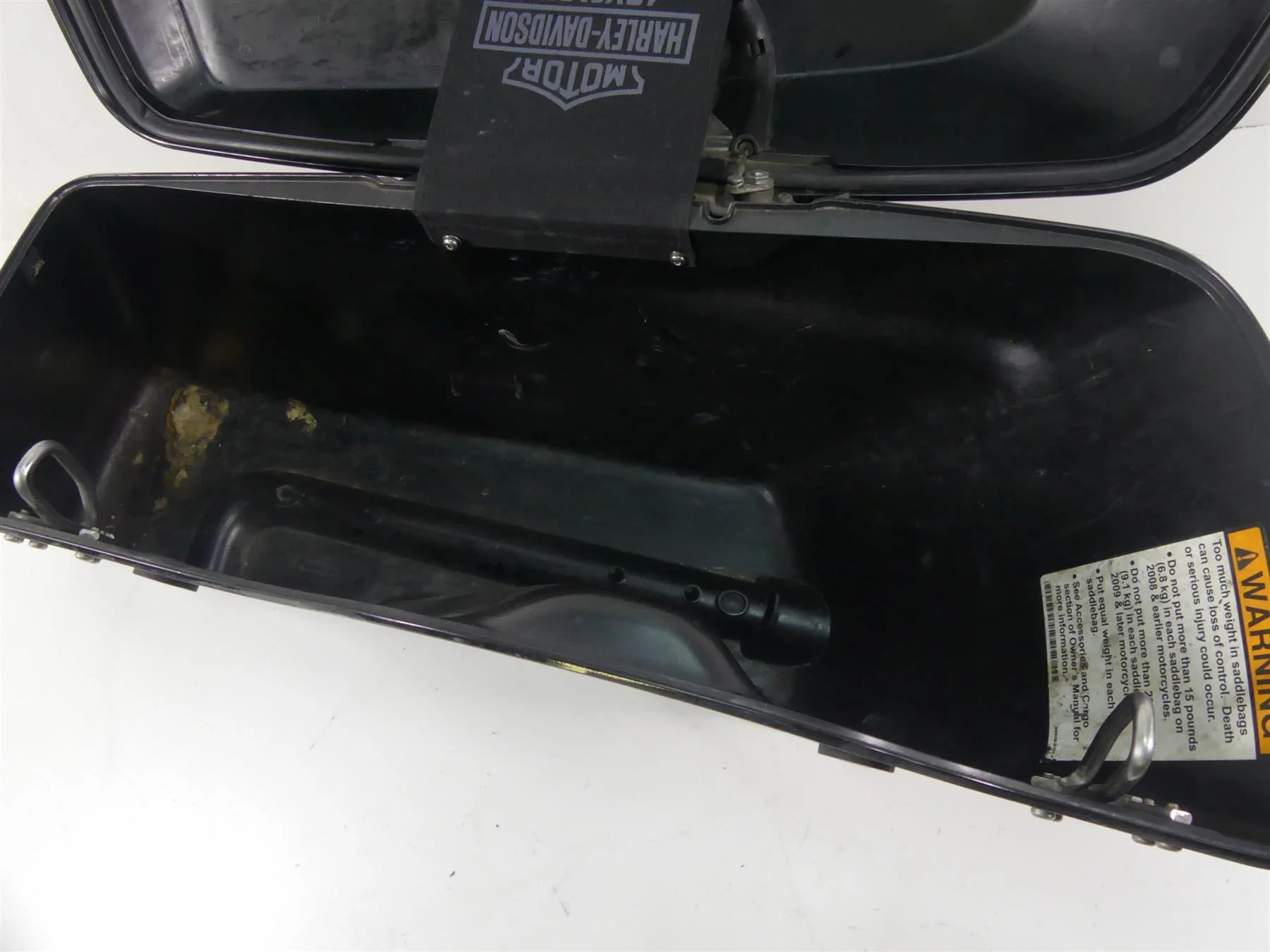 2014 Harley Touring FLHXS Street Glide Sp Left Saddlebag Saddle Bag 90200414 - Image 11