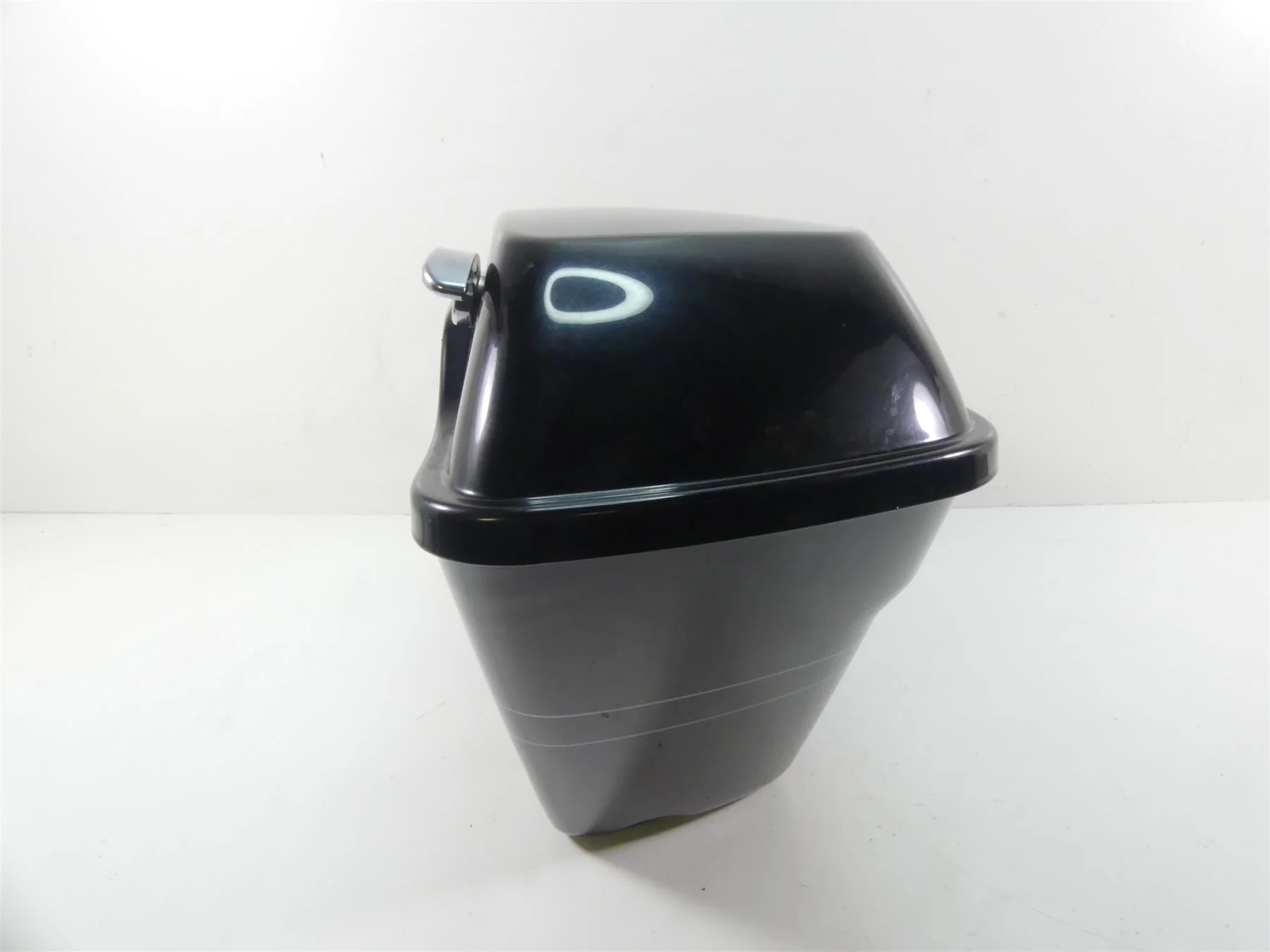 2014 Harley Touring FLHXS Street Glide Sp Left Saddlebag Saddle Bag 90200414 - Image 3
