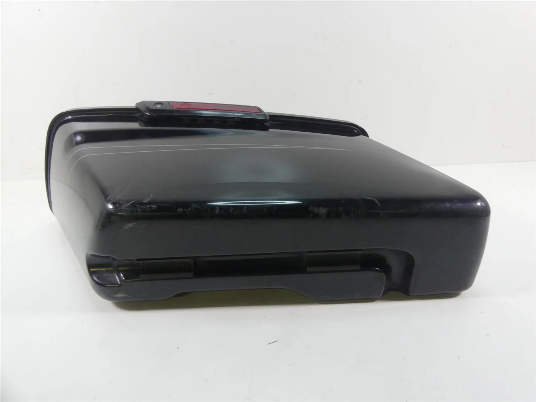 2014 Harley Touring FLHXS Street Glide Sp Left Saddlebag Saddle Bag 90200414 - Image 5