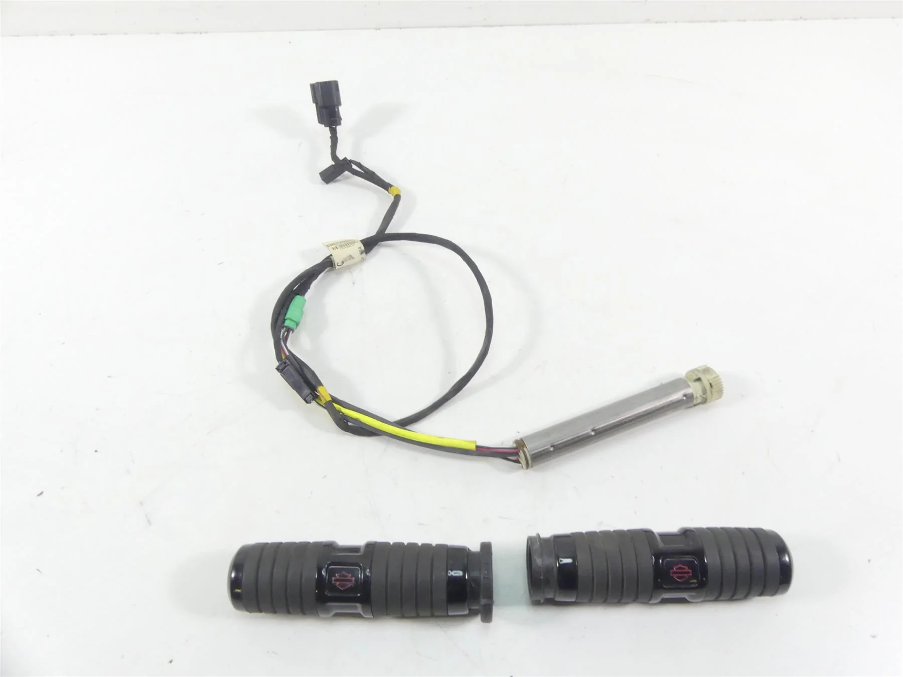 2014 Harley Touring FLHXS Street Glide Sp Ride by Wire Throttle Sensor 32305-08A
