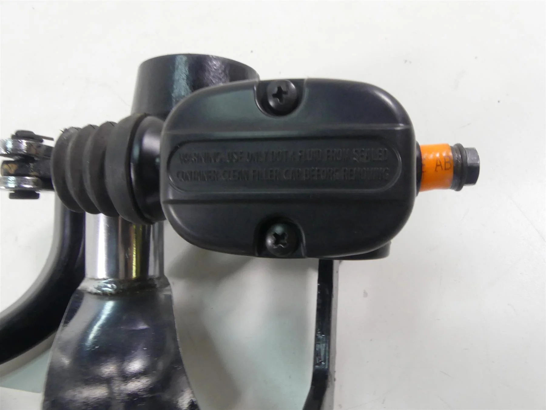 2014 Harley Touring FLHXS Street Glide Sp Right Front Rider Floor Board 50518-09 - Image 7