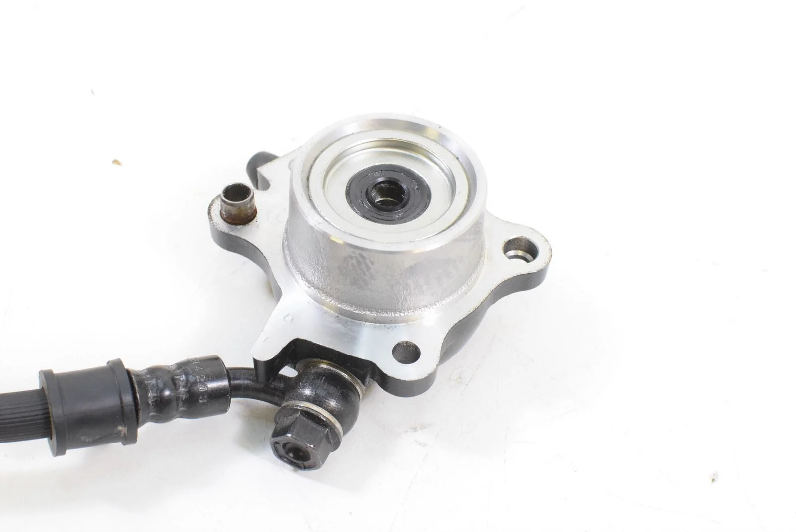 2014 Honda CB1100 E CB1100E Clutch Slave Cylinder Front Sprocket Cover 22860-MEJ - Image 4