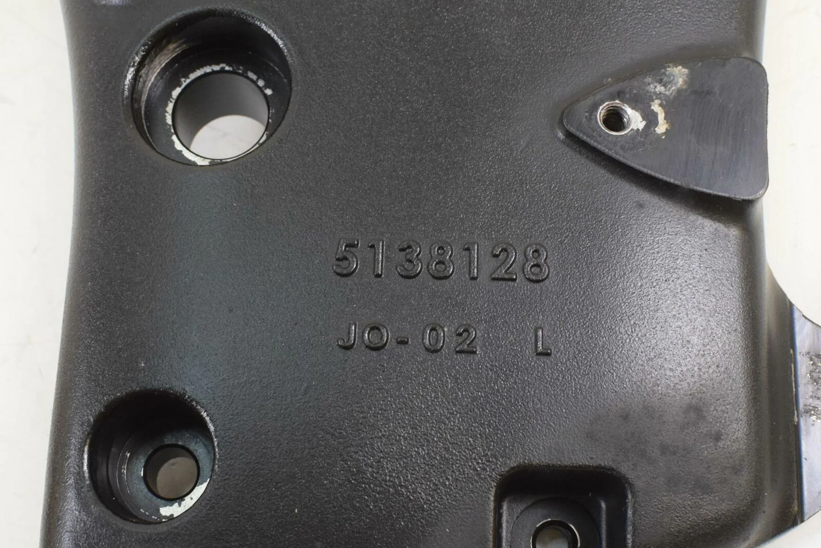 2014 Indian Chief Vintage Left Main Frame Plate Mount Bracket Support 5138128 - Image 8