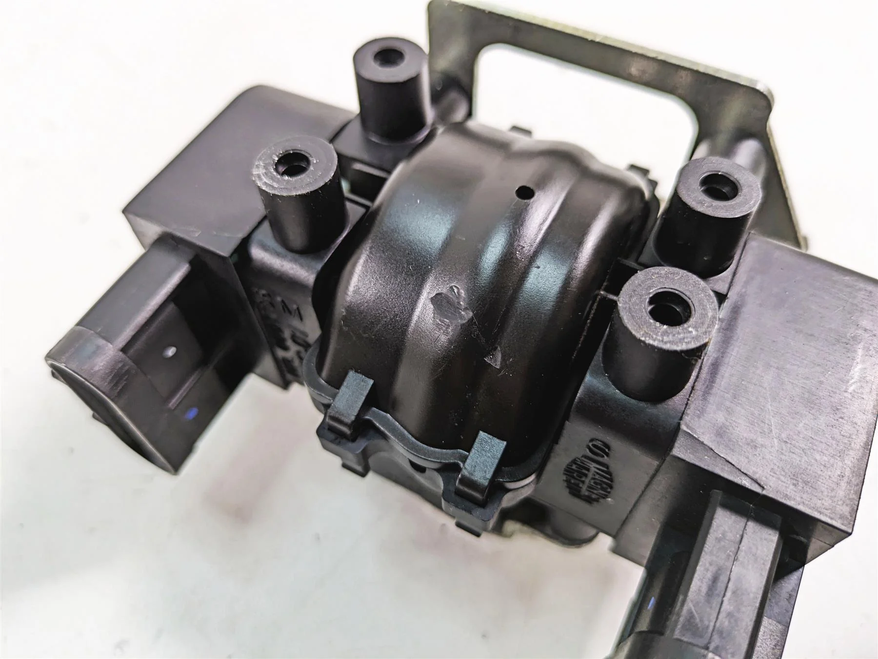 2014 Moto Guzzi California 1400 T Accelerator Position Sensor B044414 - Image 12