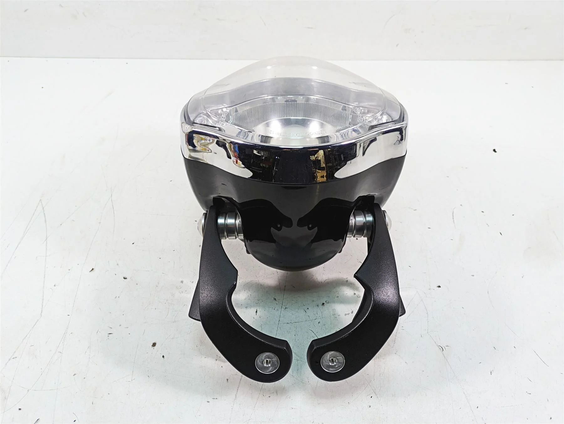 2014 Moto Guzzi California 1400 T Headlight Head Light Lamp & Mounts 887453 - Image 12