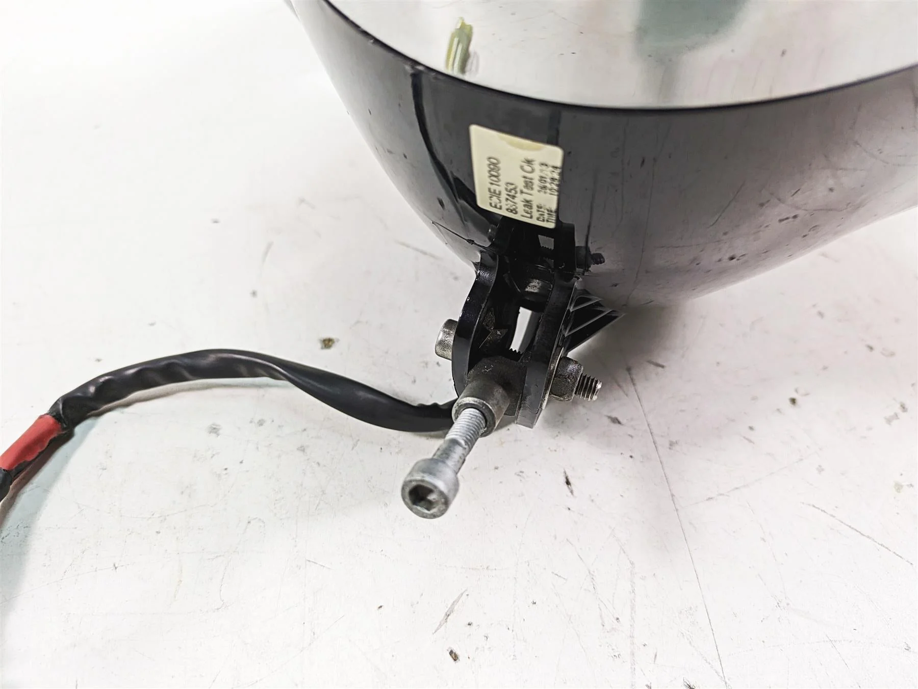 2014 Moto Guzzi California 1400 T Headlight Head Light Lamp & Mounts 887453 - Image 5
