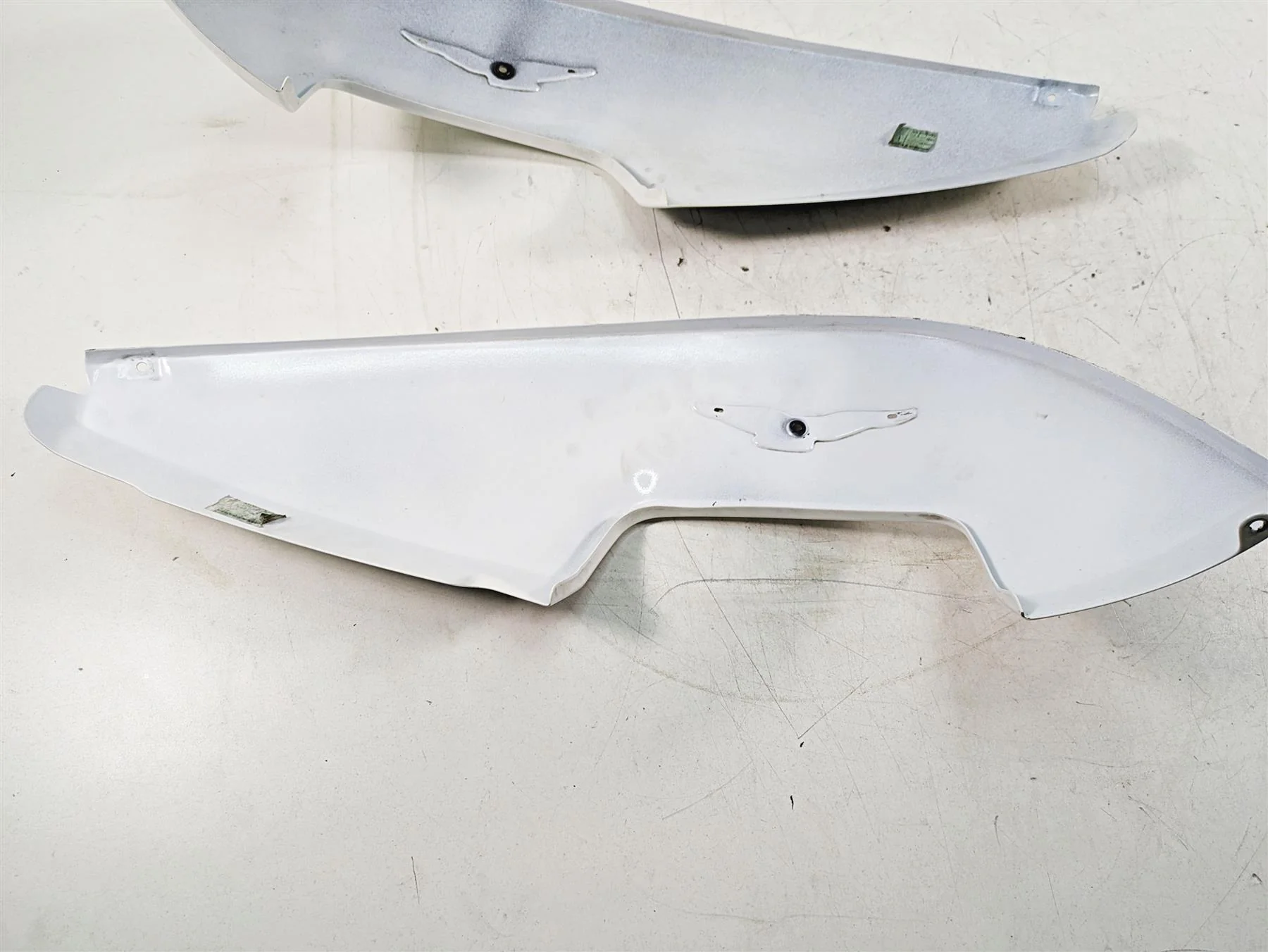 2014 Moto Guzzi California 1400 T Left Right Tank Cover Fairings - Read B063182 - Image 10