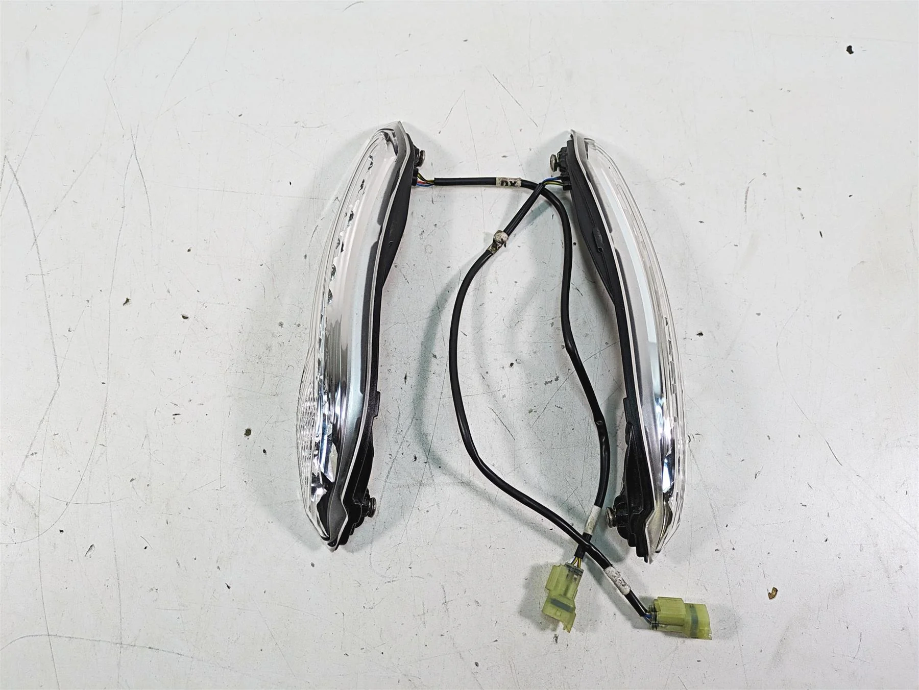 2014 Moto Guzzi California 1400 T Rear Fender Taillight Lamp Set 887536 887537 - Image 4