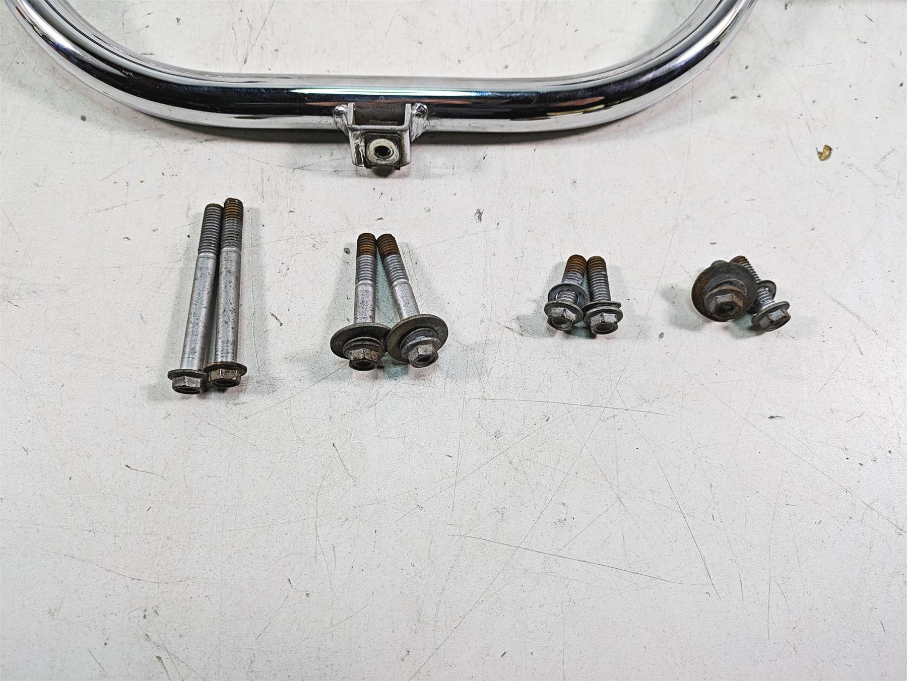 2014 Moto Guzzi California 1400 T Rear Saddlebag Guard Rail Mount Set B063626 - Image 2