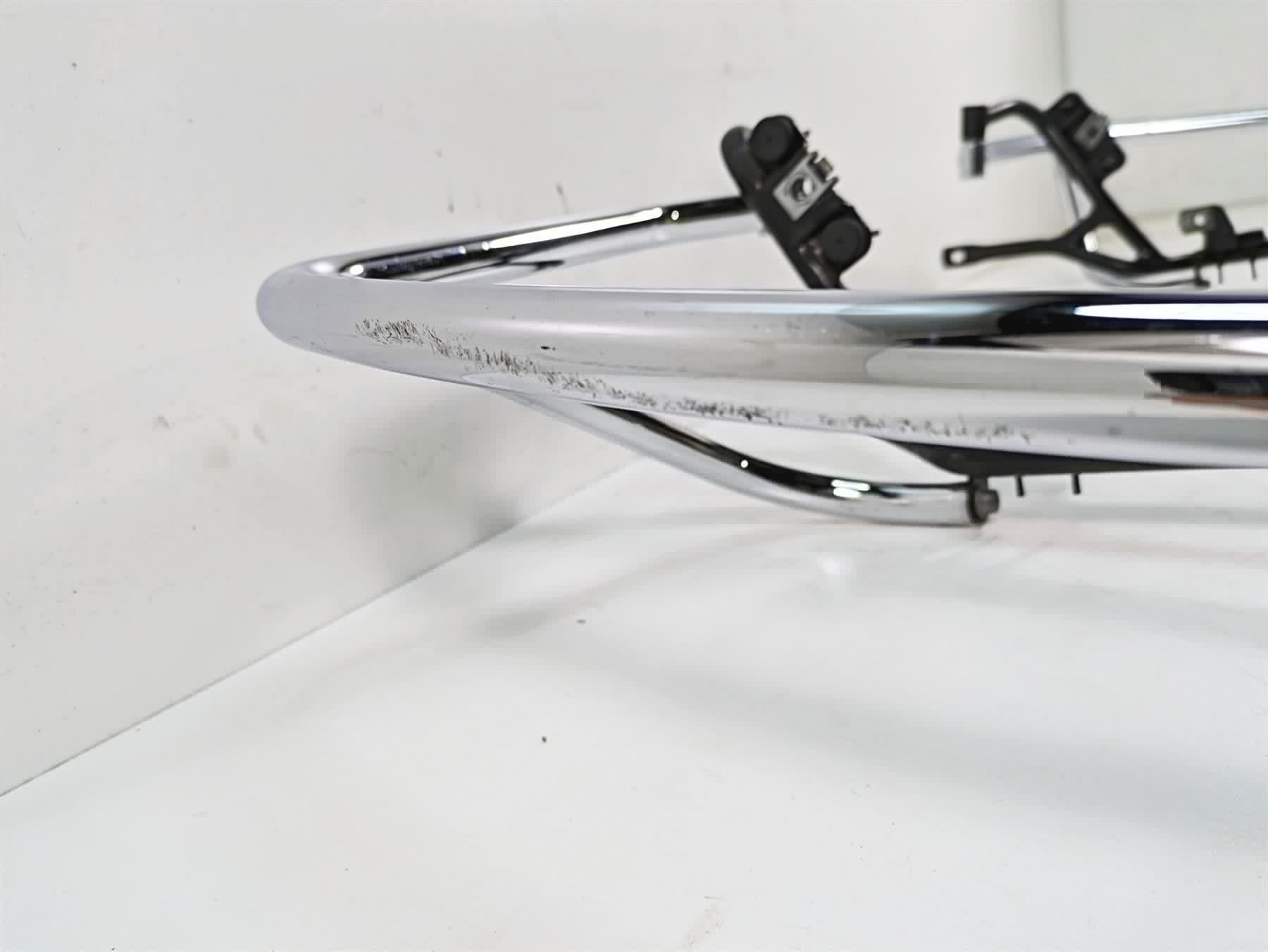2014 Moto Guzzi California 1400 T Rear Saddlebag Guard Rail Mount Set B063626 - Image 7