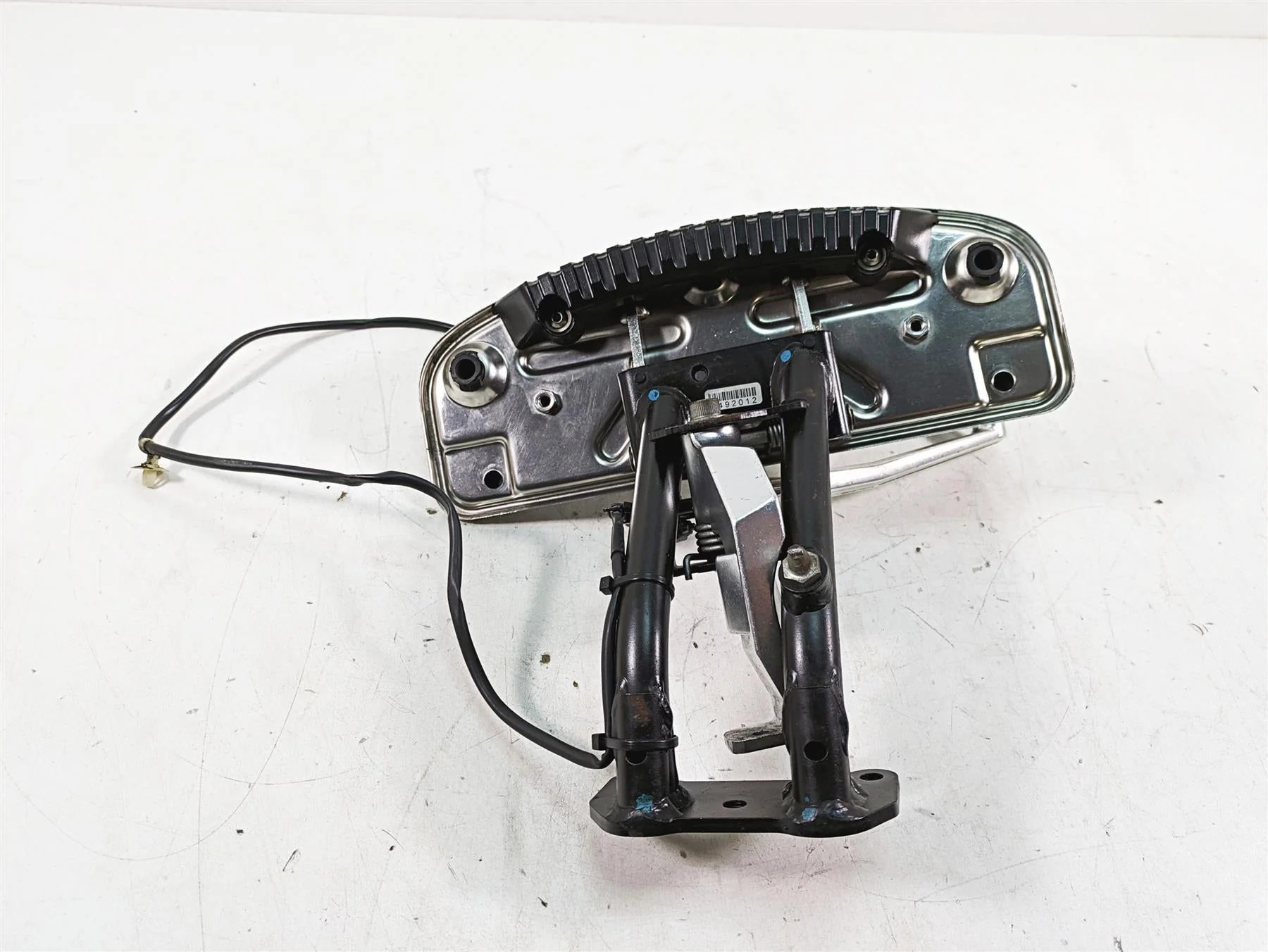 2014 Moto Guzzi California 1400 T Right Front Floorboard & Brake Pedal 887302 - Image 11