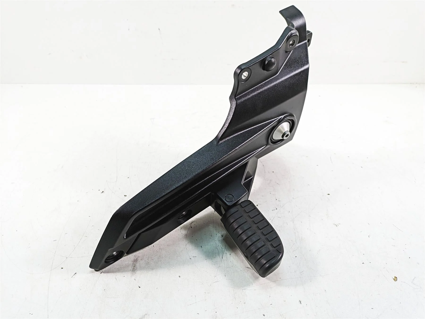 2014 Moto Guzzi California 1400 T Right Rear Footpeg & Mount Set 88733000XNB - Image 12
