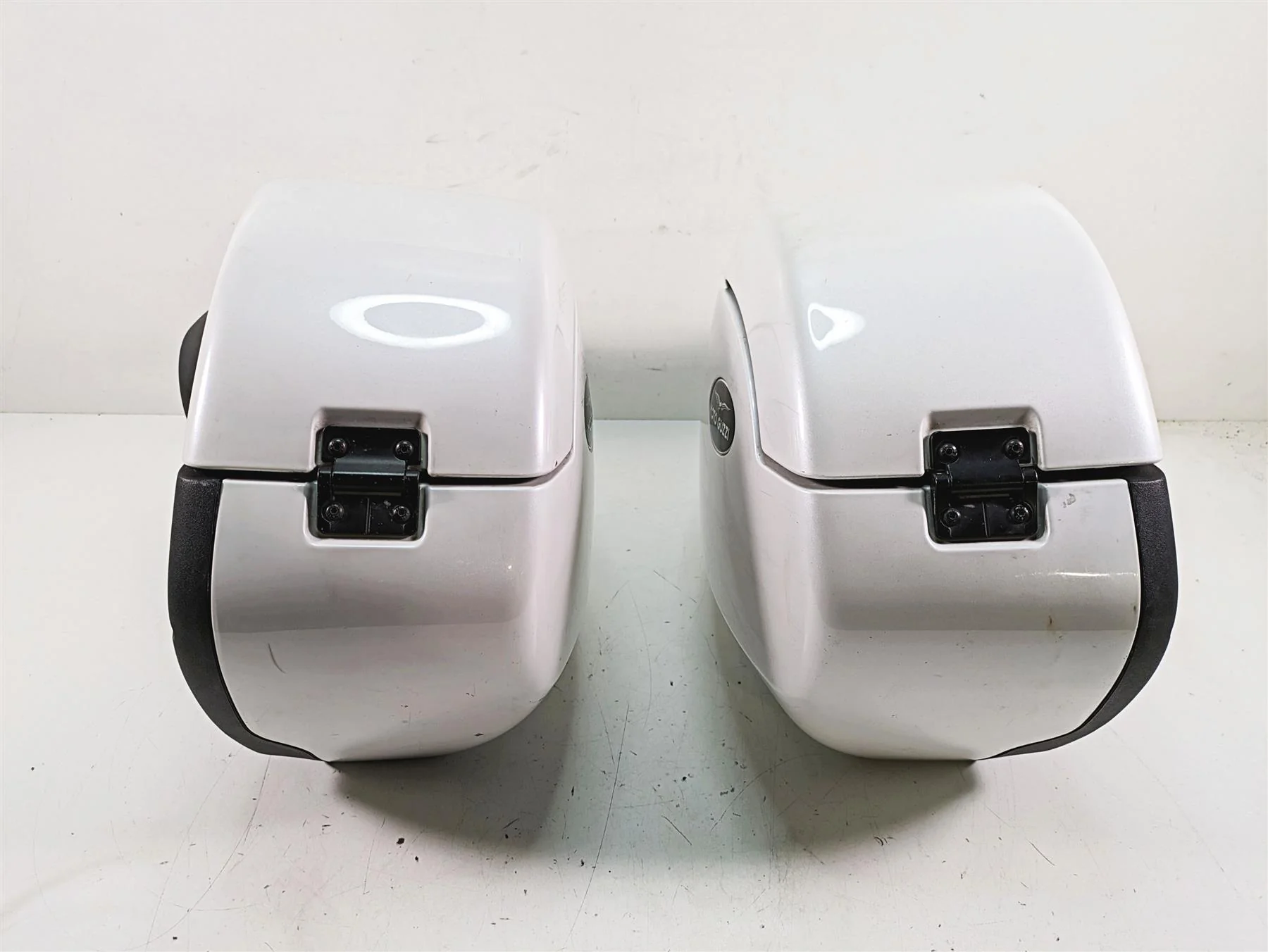 2014 Moto Guzzi California 1400 T Saddlebag Saddle Bag Luggage Set B06325400 - Image 8