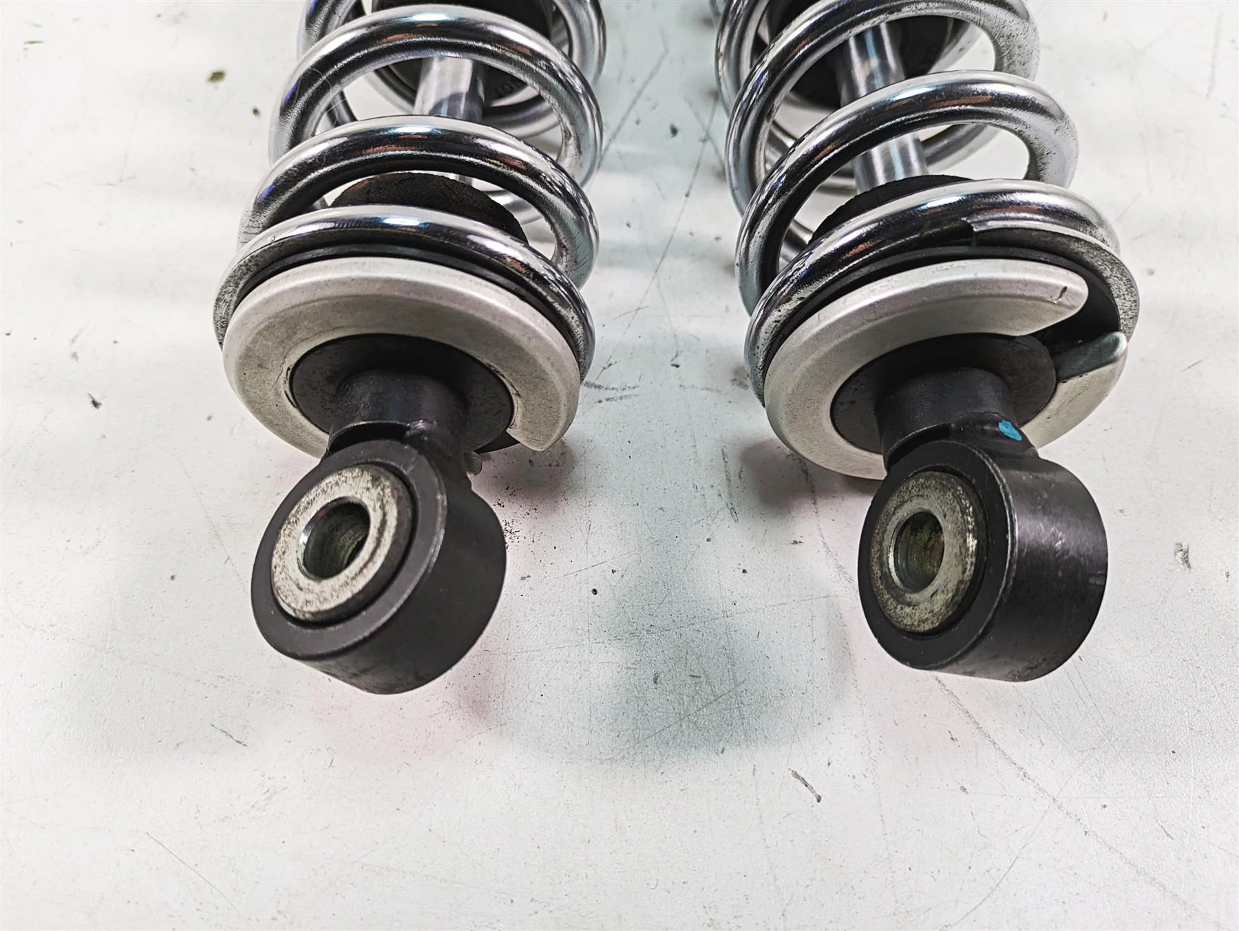 2014 Moto Guzzi California 1400 T Straight Sachs ZF Rear Shock Damper Set 887137 - Image 4