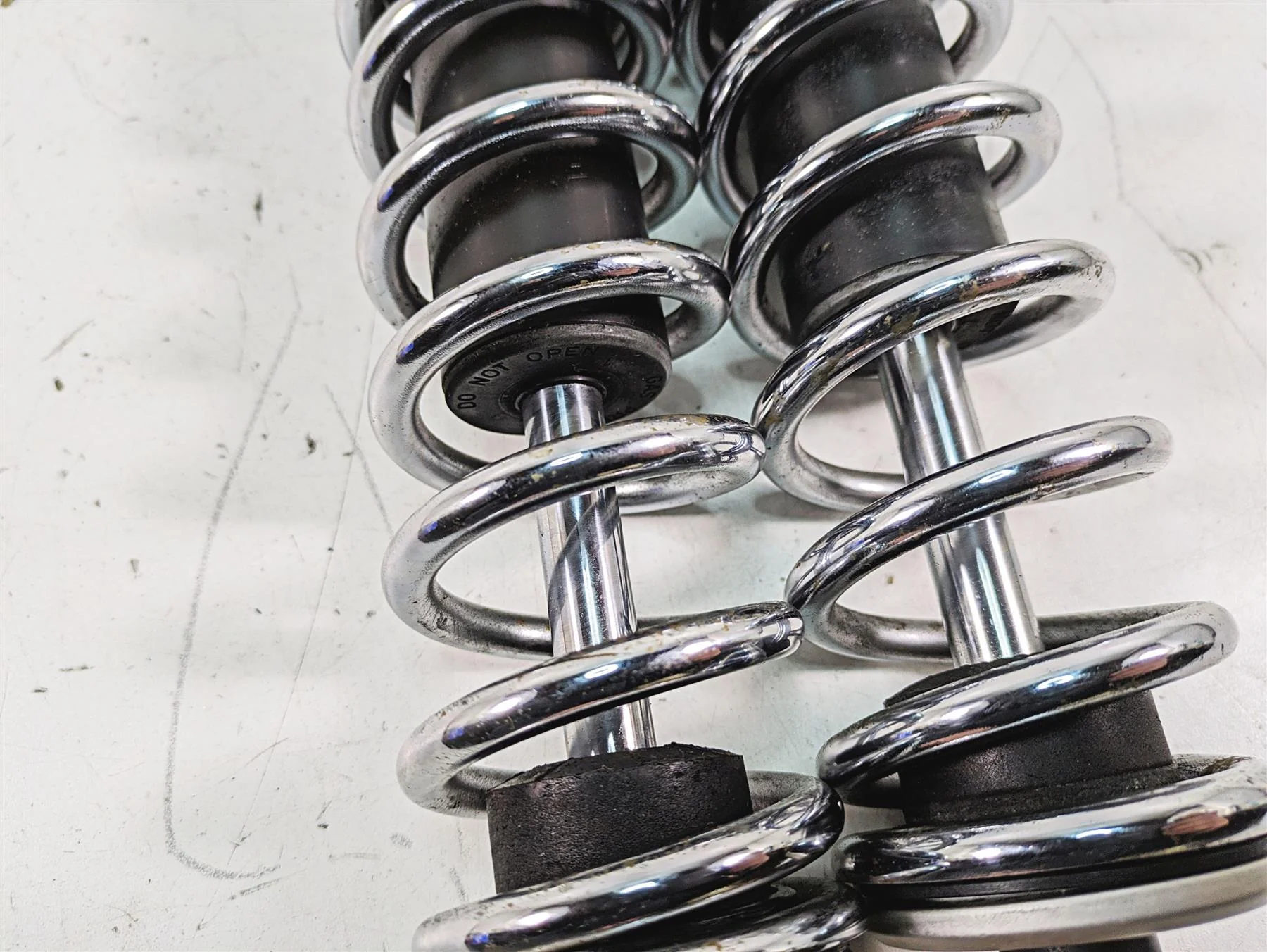 2014 Moto Guzzi California 1400 T Straight Sachs ZF Rear Shock Damper Set 887137 - Image 8