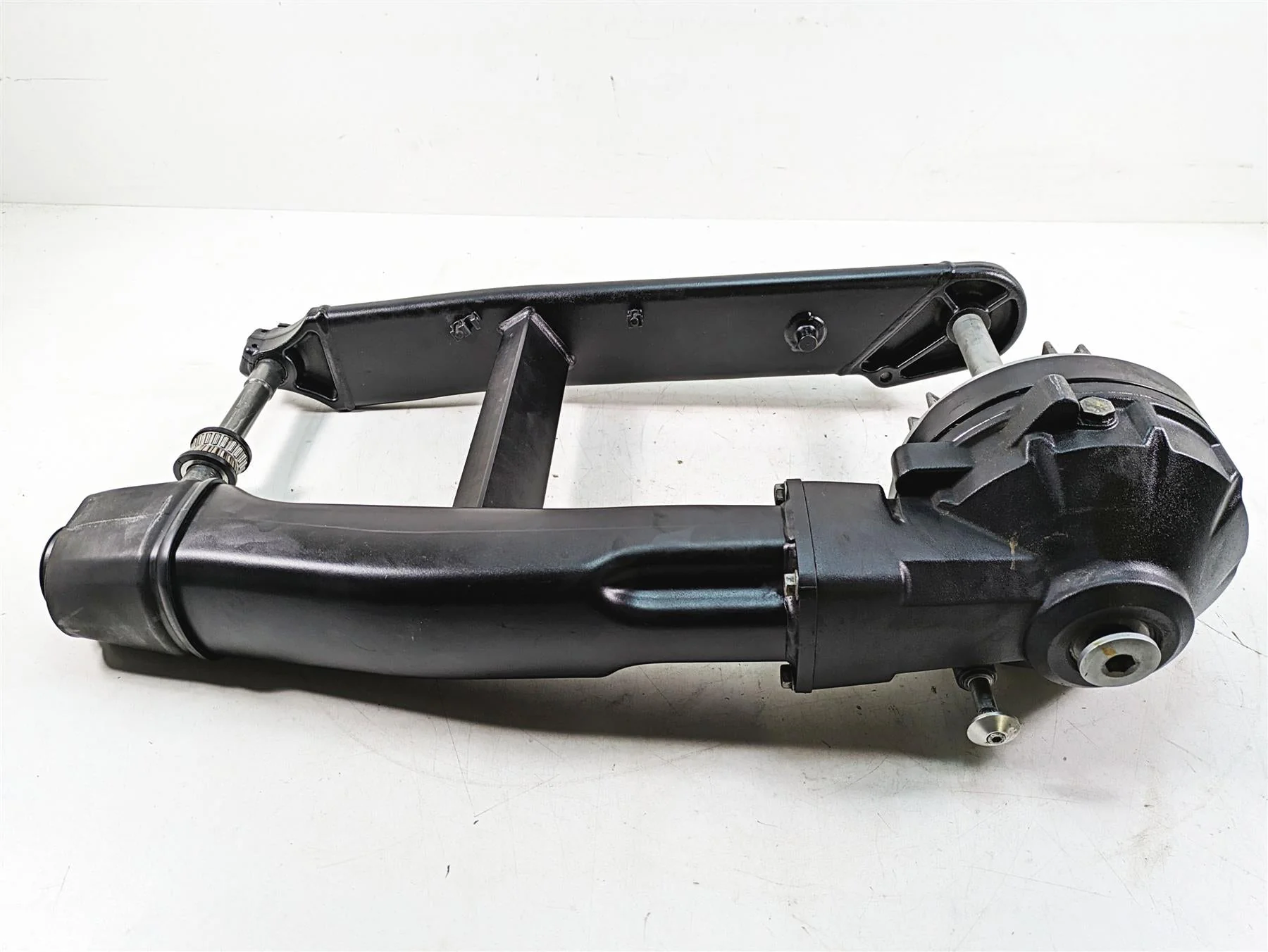 2014 Moto Guzzi California 1400 T Swingarm Differential Drive Shaft - 28k 887300 - Image 12