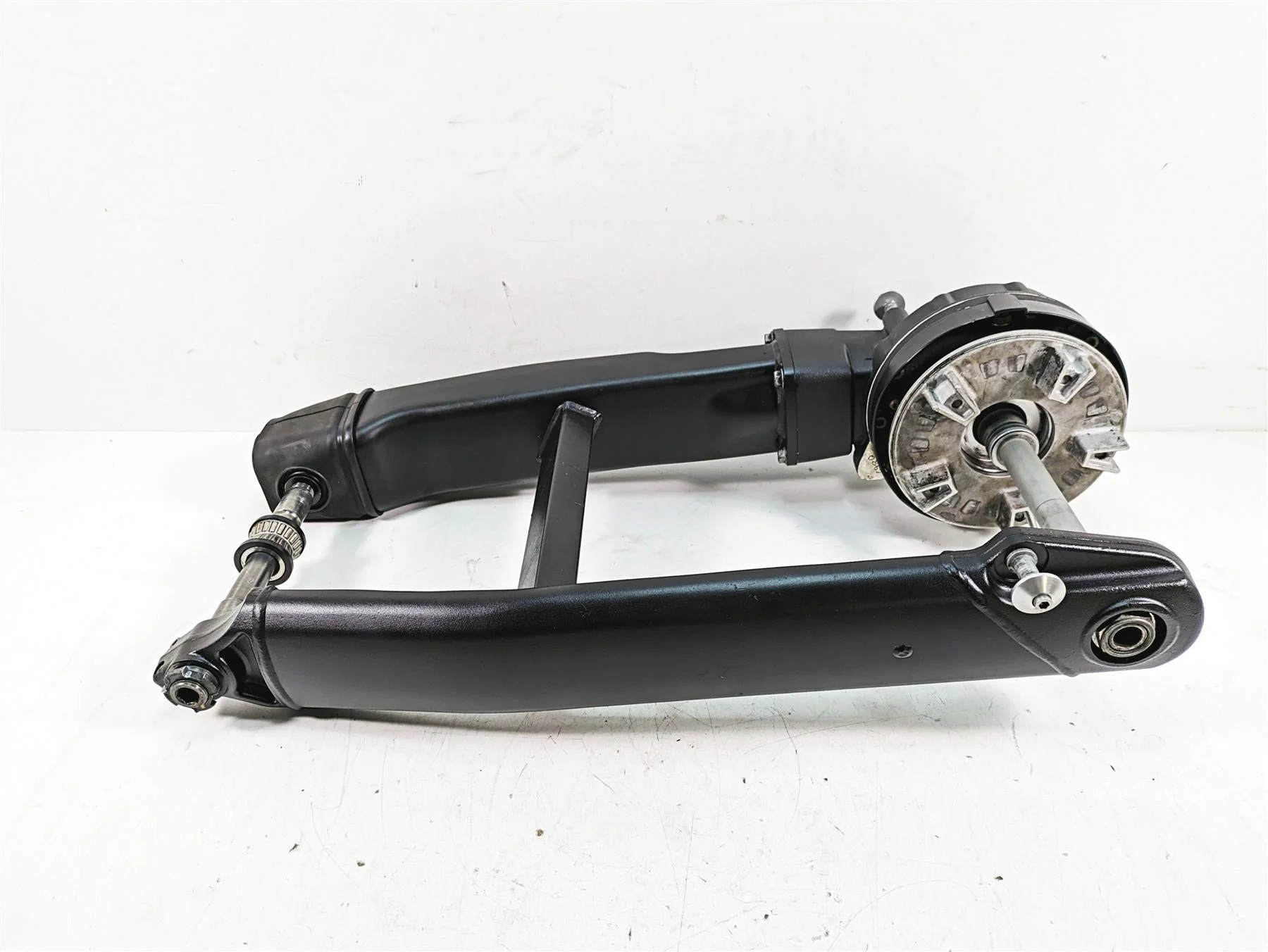 2014 Moto Guzzi California 1400 T Swingarm Differential Drive Shaft - 28k 887300 - Image 3