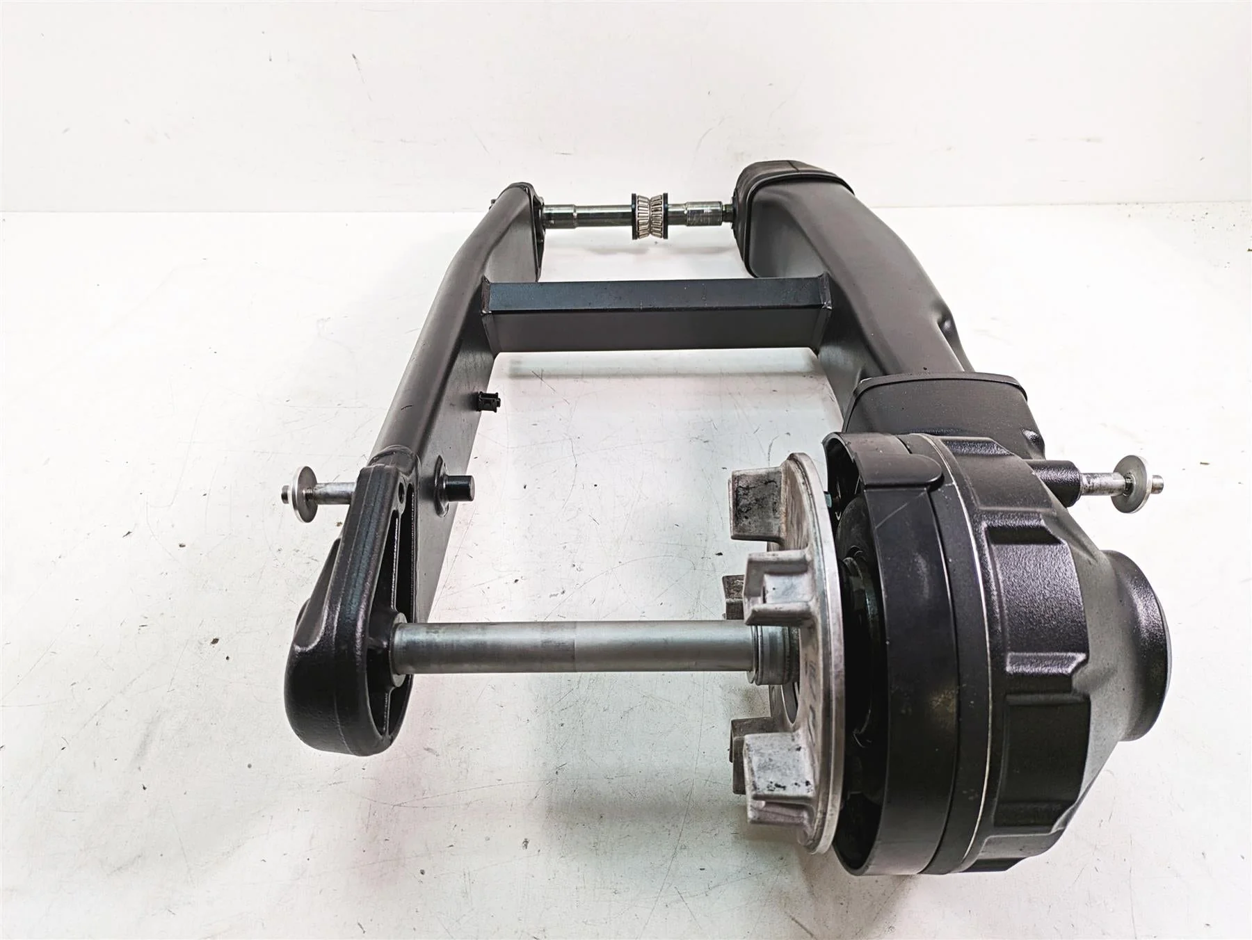 2014 Moto Guzzi California 1400 T Swingarm Differential Drive Shaft - 28k 887300 - Image 4