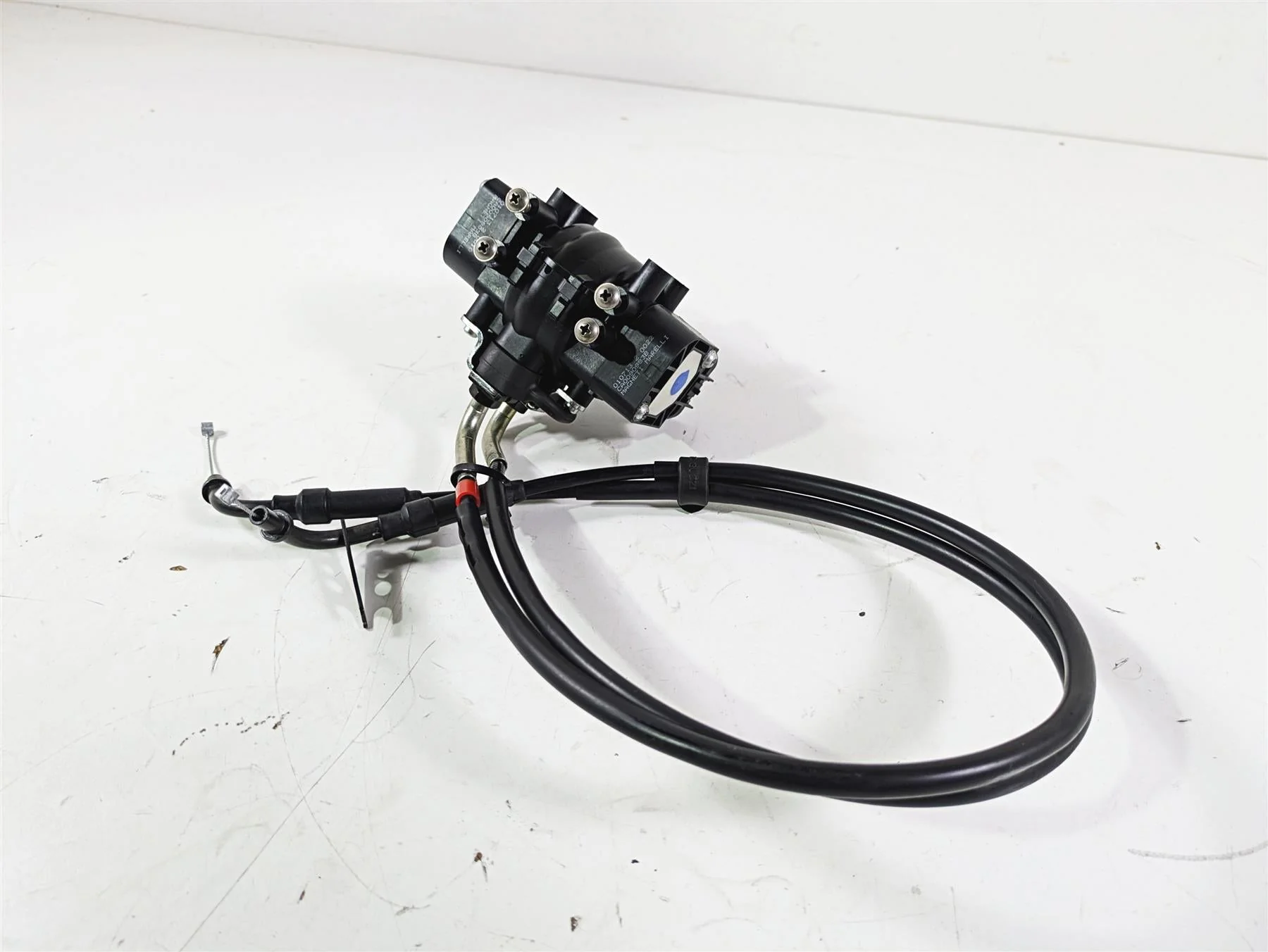 2014 Moto Guzzi California 1400 Touring Accelerator Position Sensor B044414 - Image 9
