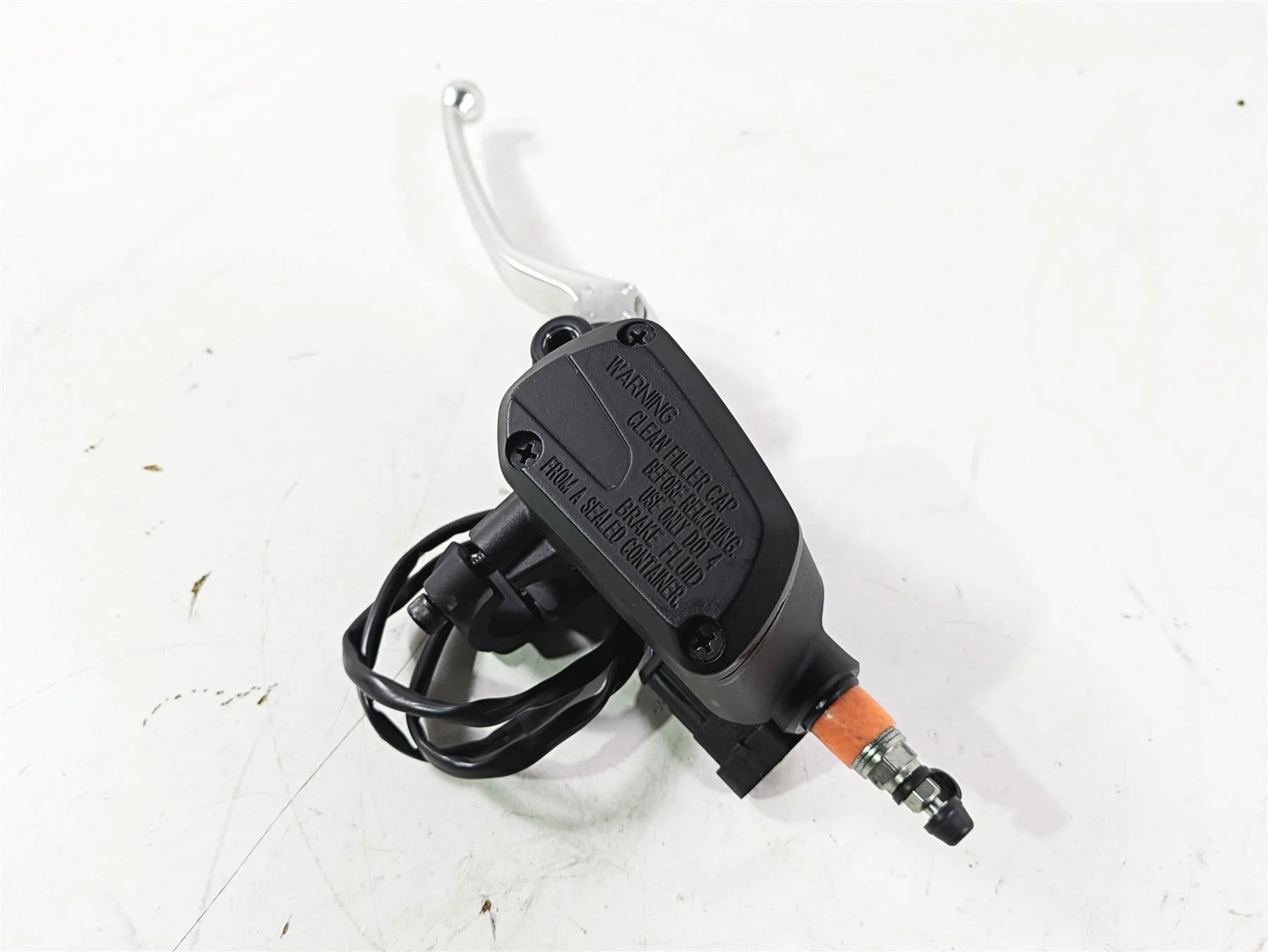 2014 Moto Guzzi California 1400 Touring Clutch Master Cylinder 887550 - Image 12