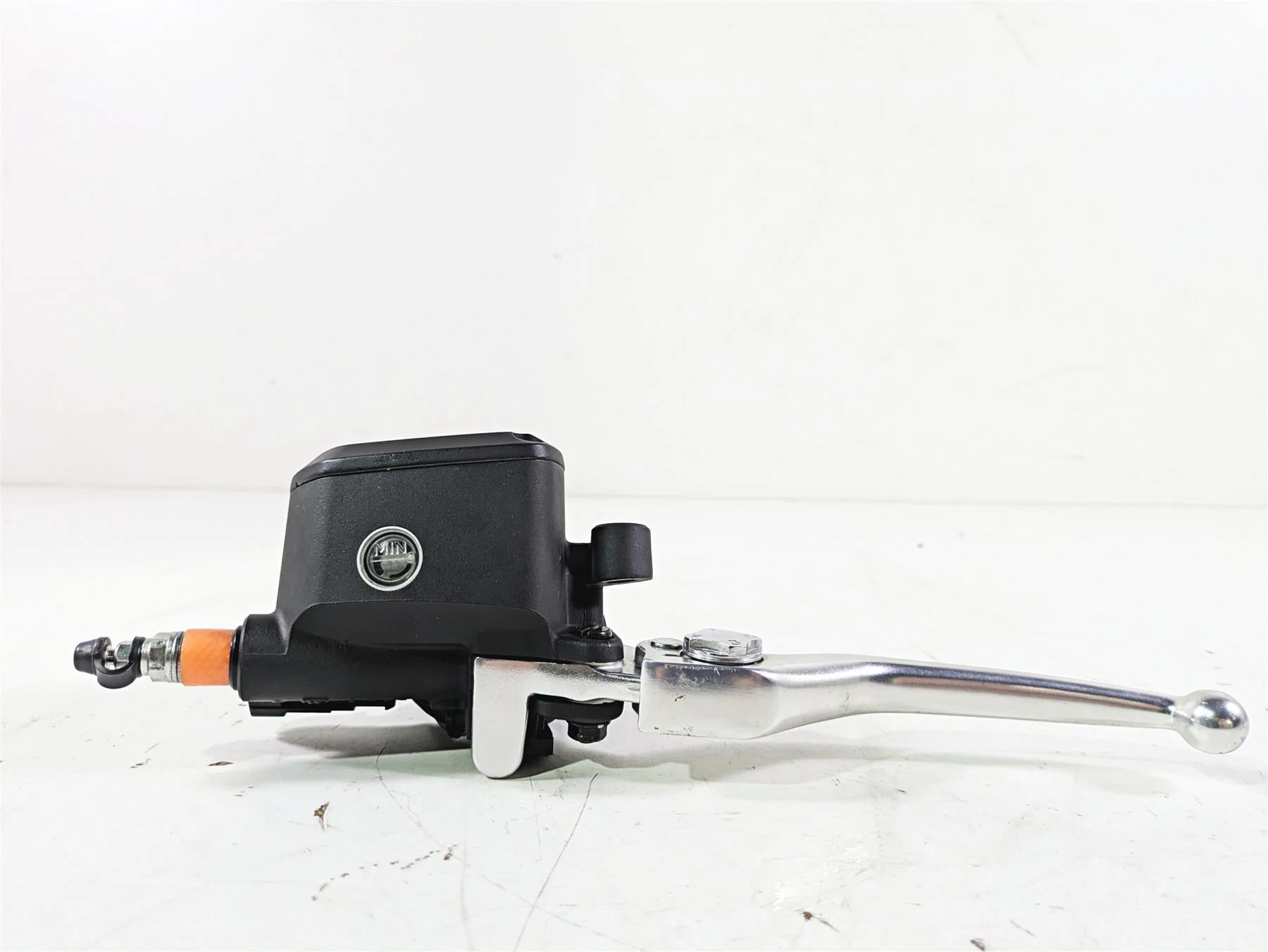 2014 Moto Guzzi California 1400 Touring Clutch Master Cylinder 887550 - Image 2