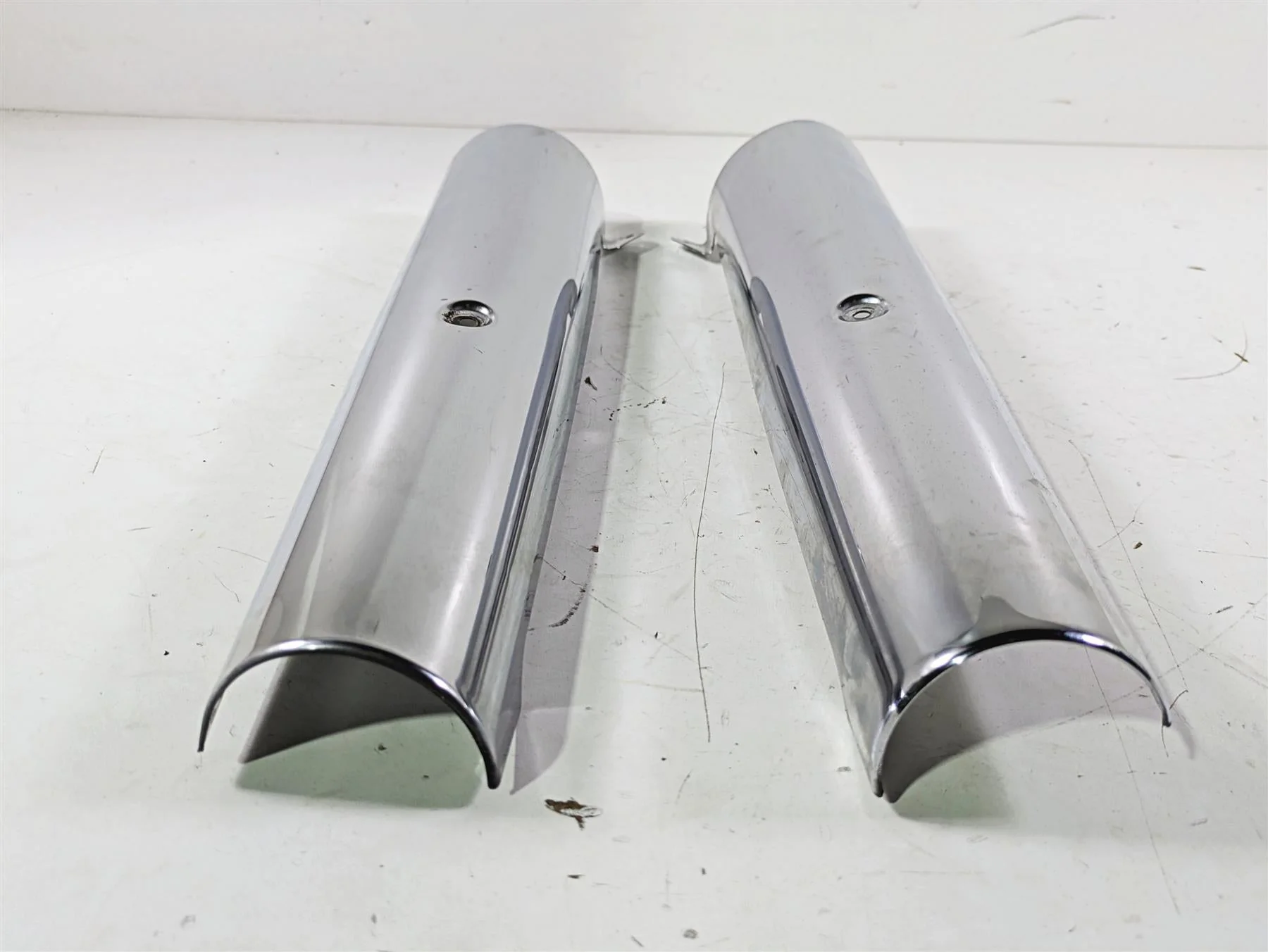 2014 Moto Guzzi California 1400 Touring Exhaust Heat Shield Cover Set B063595 B063596 - Image 7