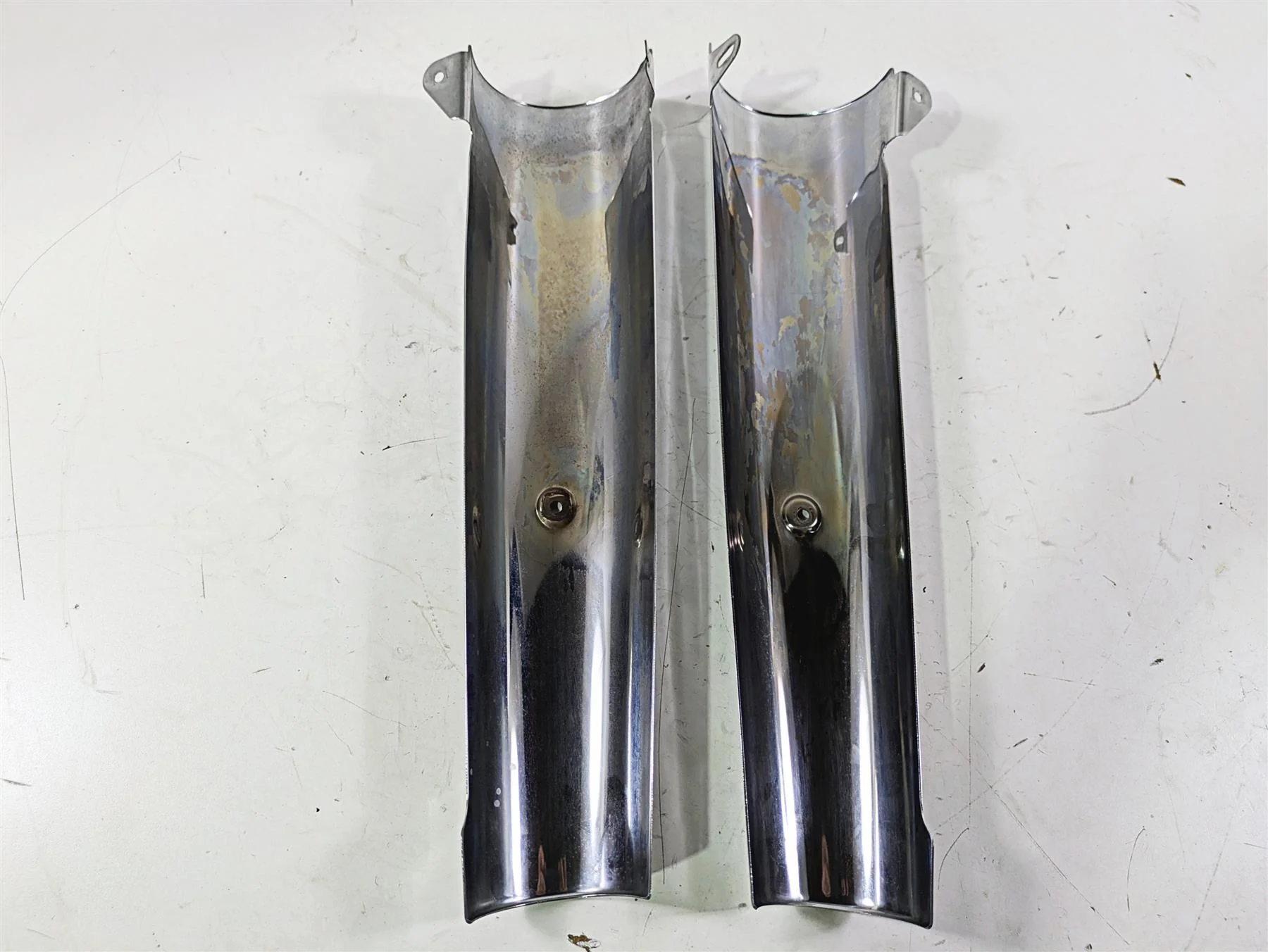 2014 Moto Guzzi California 1400 Touring Exhaust Heat Shield Cover Set B063595 B063596 - Image 8