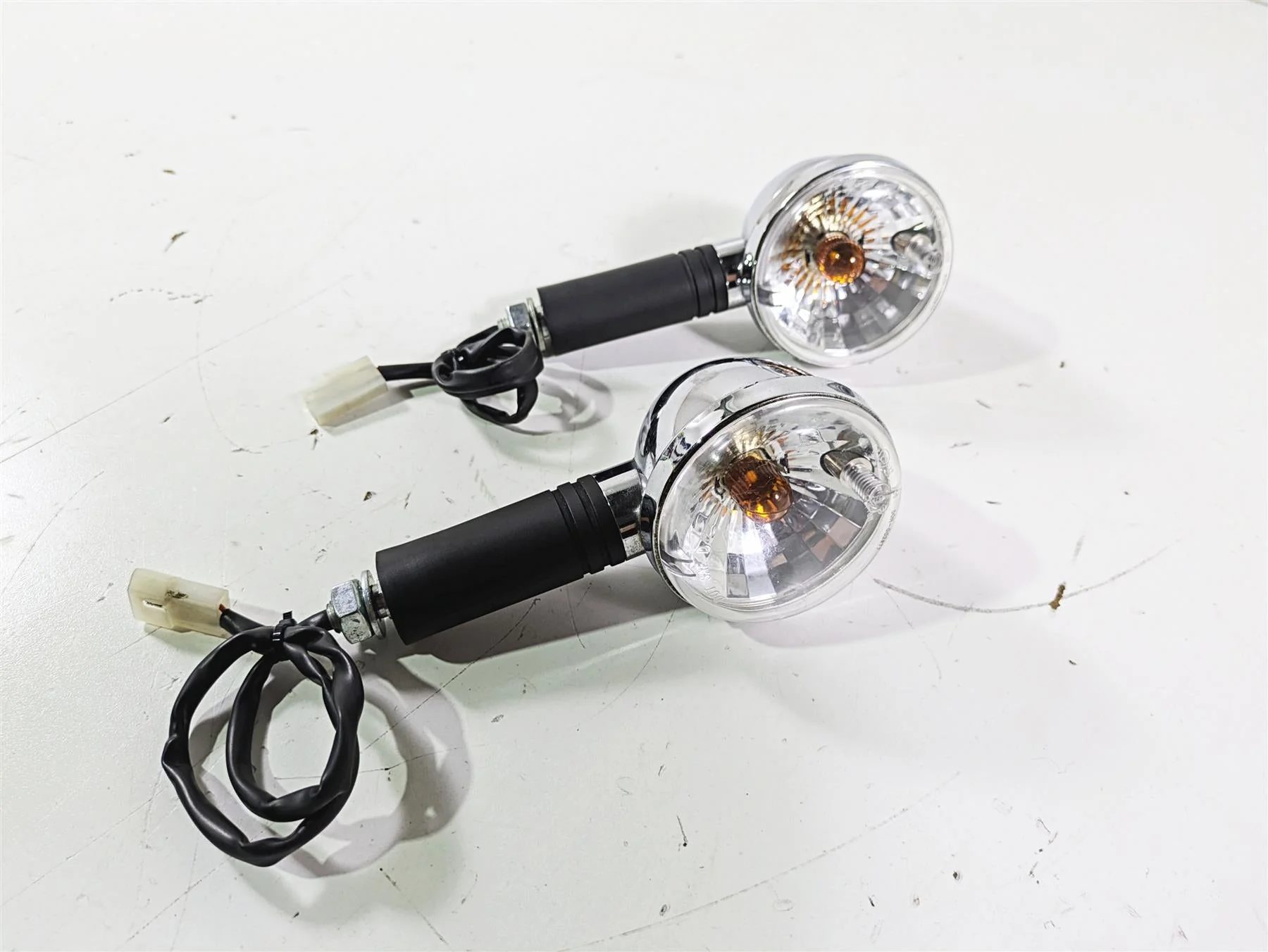 2014 Moto Guzzi California 1400 Touring Front Blinker Turn Signals READ B063029 - Image 7