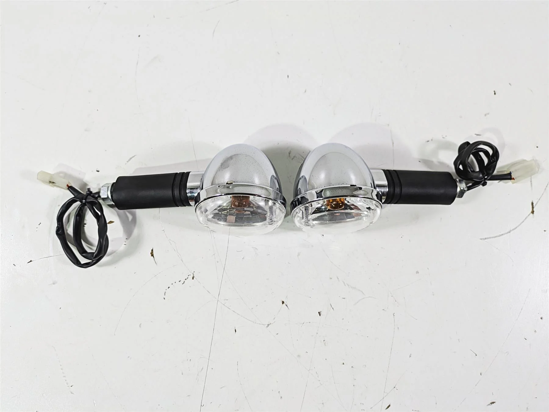 2014 Moto Guzzi California 1400 Touring Front Blinker Turn Signals READ B063029 - Image 9
