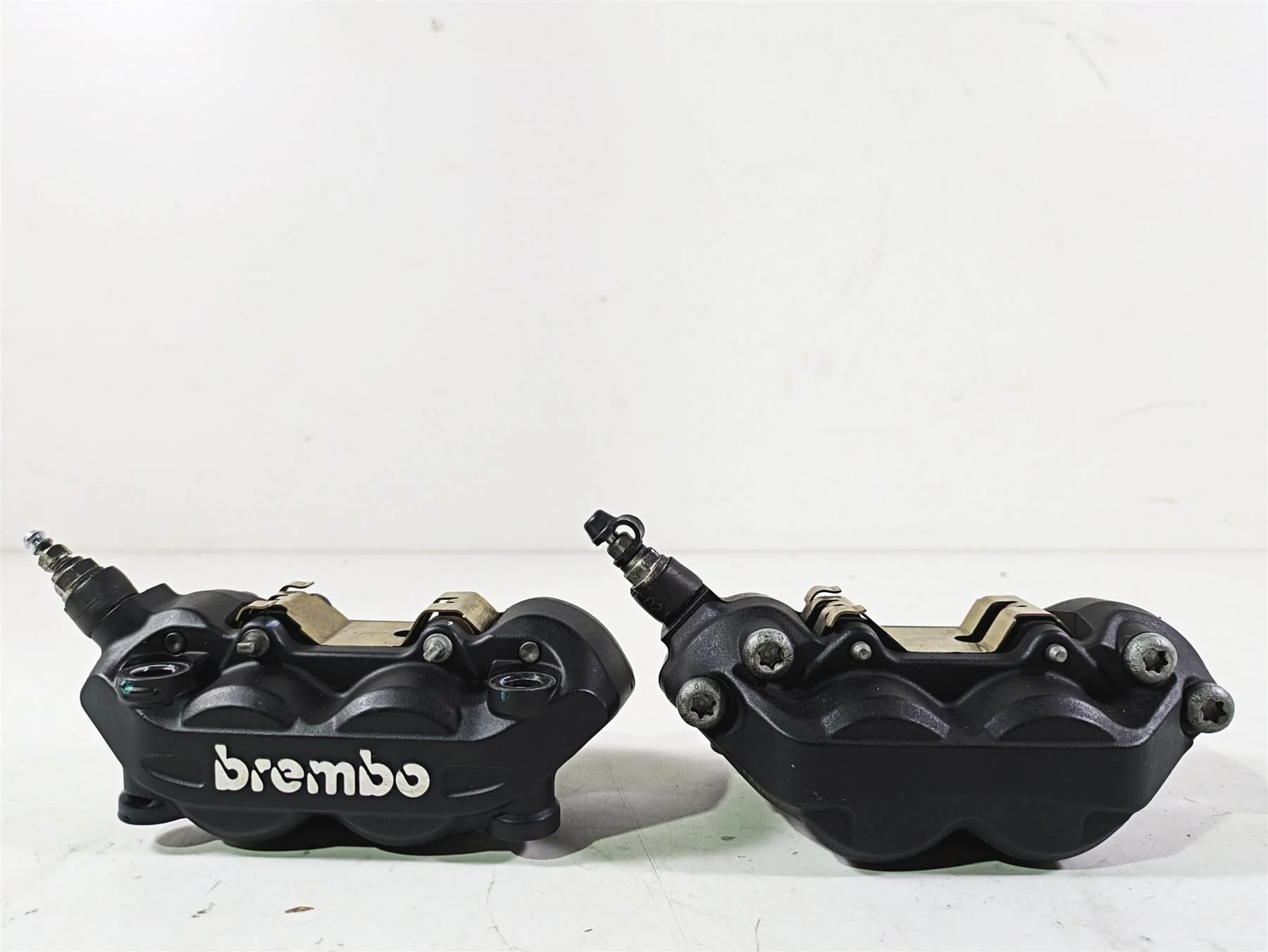 2014 Moto Guzzi California 1400 Touring Front Brake Calipers Brembo 887764 - Image 6