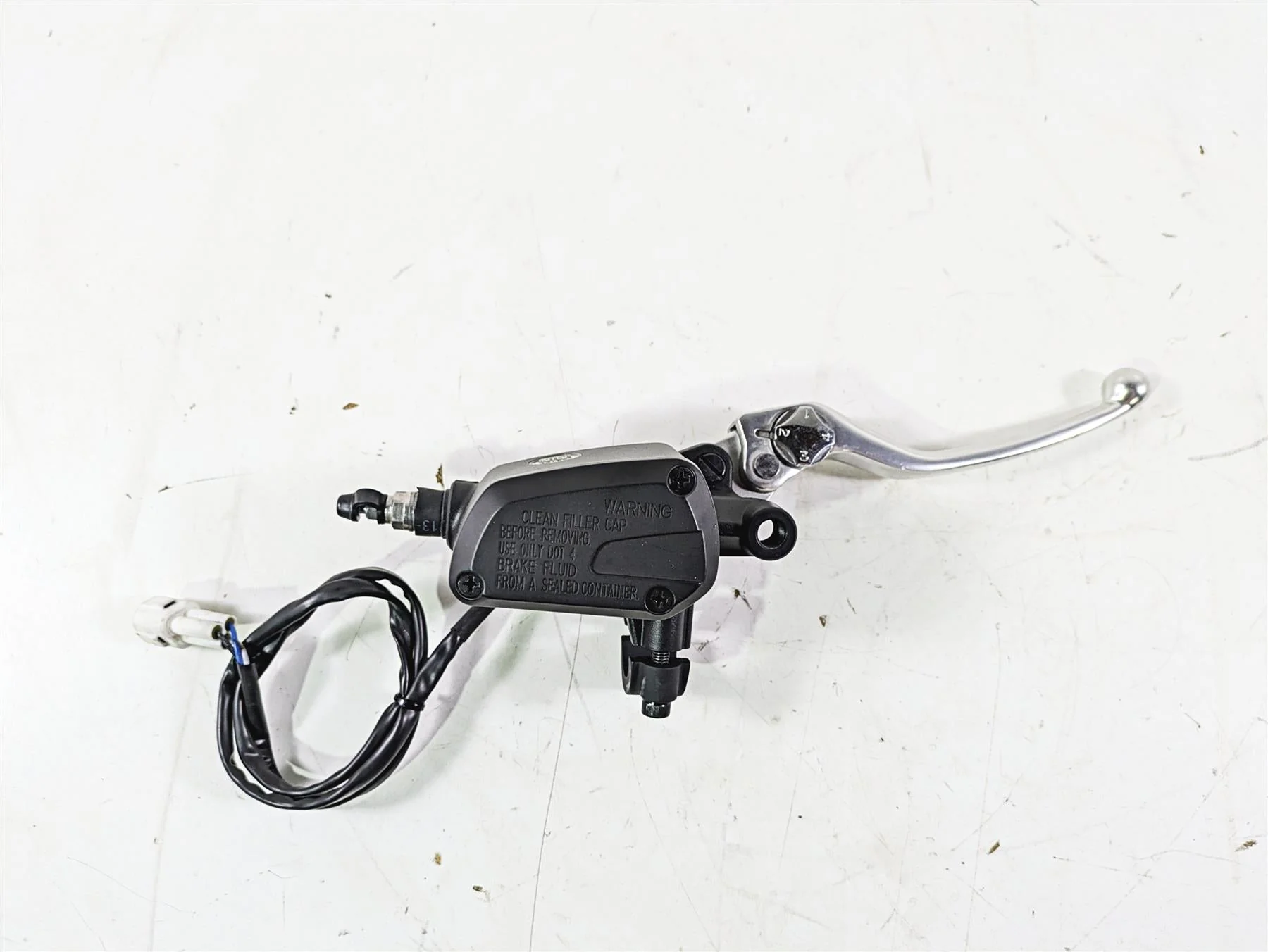 2014 Moto Guzzi California 1400 Touring Front Brake Master Cylinder 887764