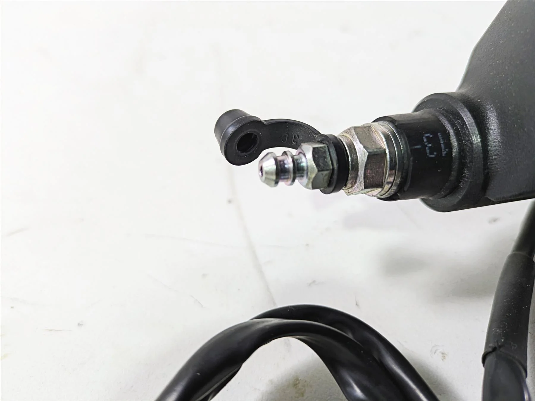 2014 Moto Guzzi California 1400 Touring Front Brake Master Cylinder 887764 - Image 9