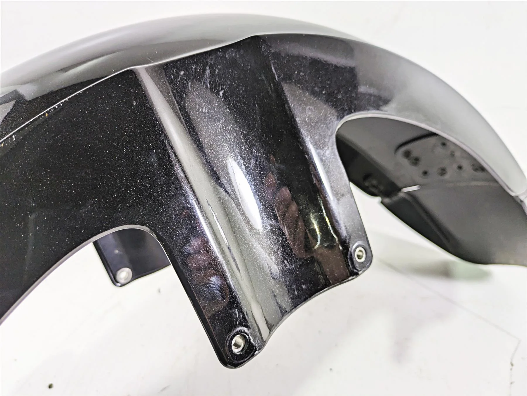 2014 Moto Guzzi California 1400 Touring Front Fender B064099 - Image 10