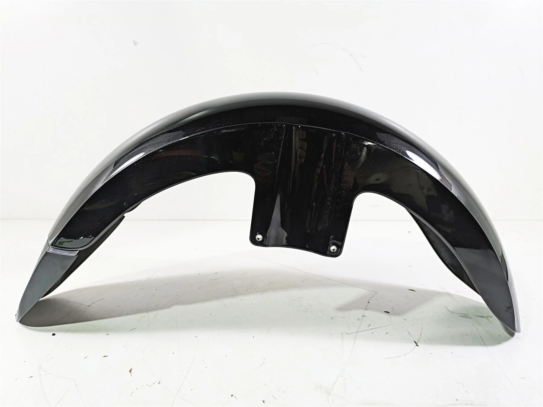 2014 Moto Guzzi California 1400 Touring Front Fender B064099 - Image 2