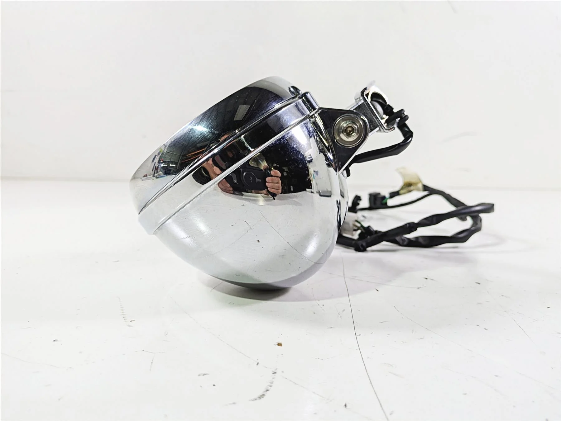 2014 Moto Guzzi California 1400 Touring Front Spot Lights & Mounts 887997 - Image 6