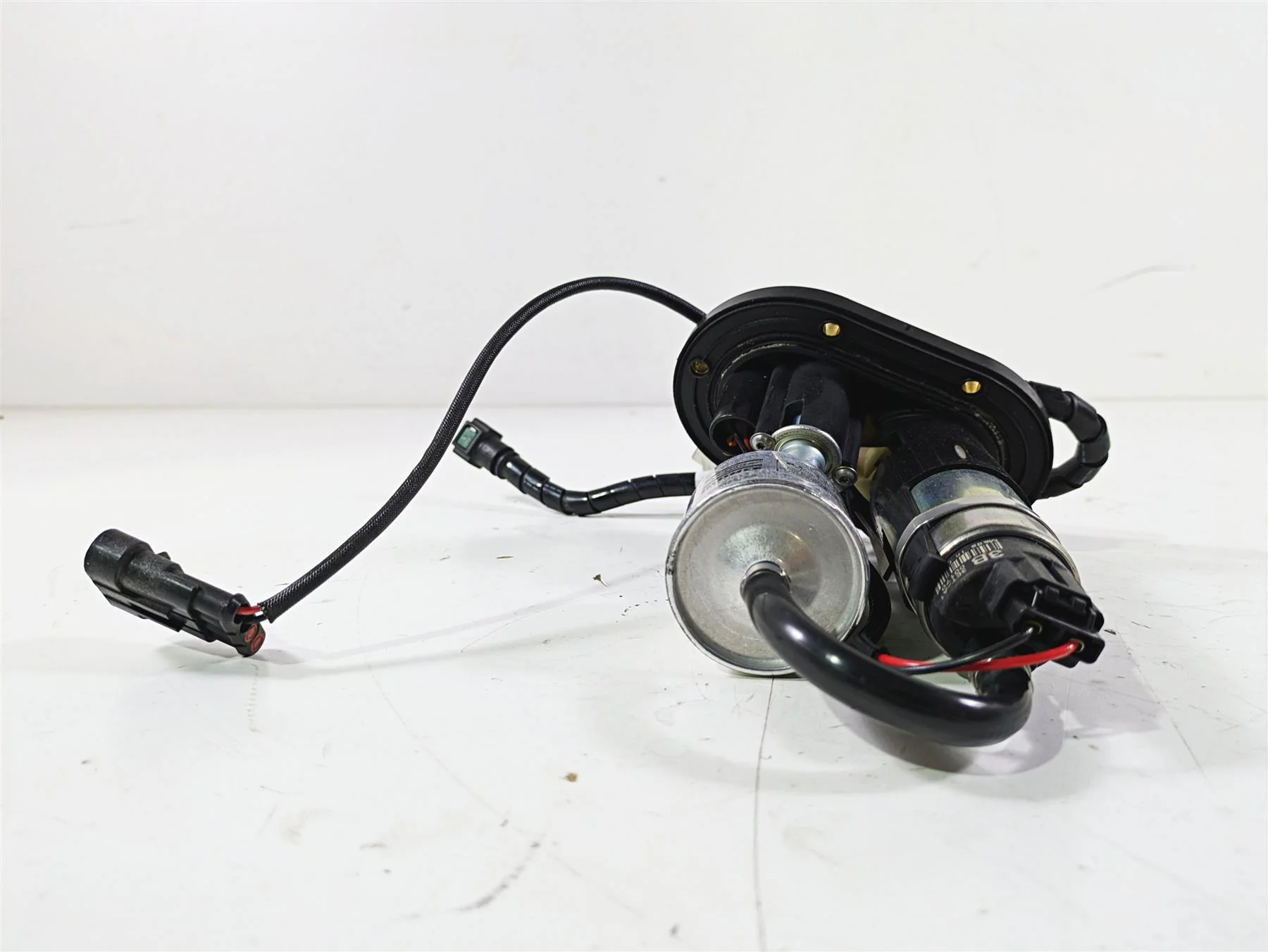 2014 Moto Guzzi California 1400 Touring Fuel Gas Petrol Pump Tested B063104 - Image 3