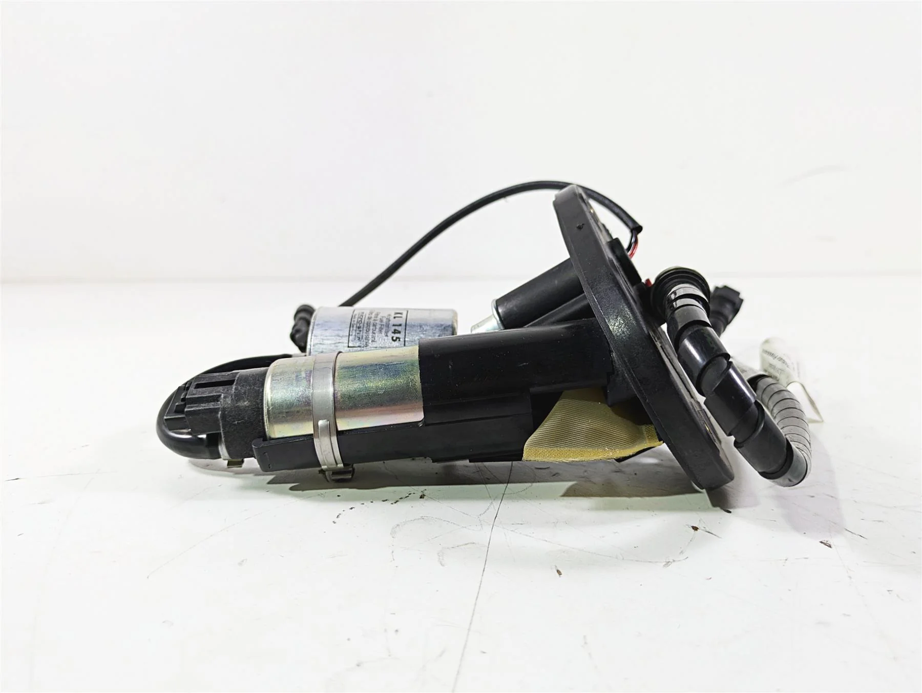 2014 Moto Guzzi California 1400 Touring Fuel Gas Petrol Pump Tested B063104 - Image 4