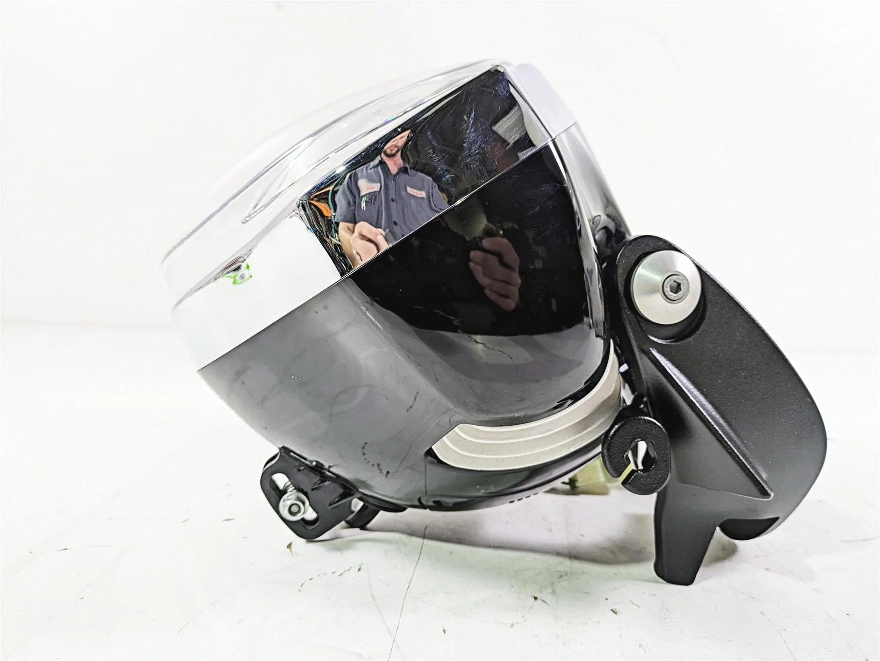2014 Moto Guzzi California 1400 Touring Headlight Lamp & Mounts 887453 - Image 8